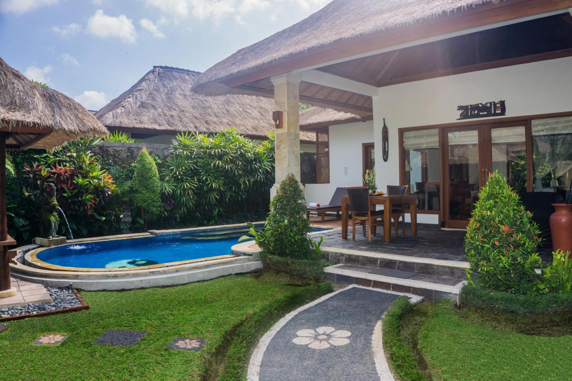 Deluxe Pool Villa