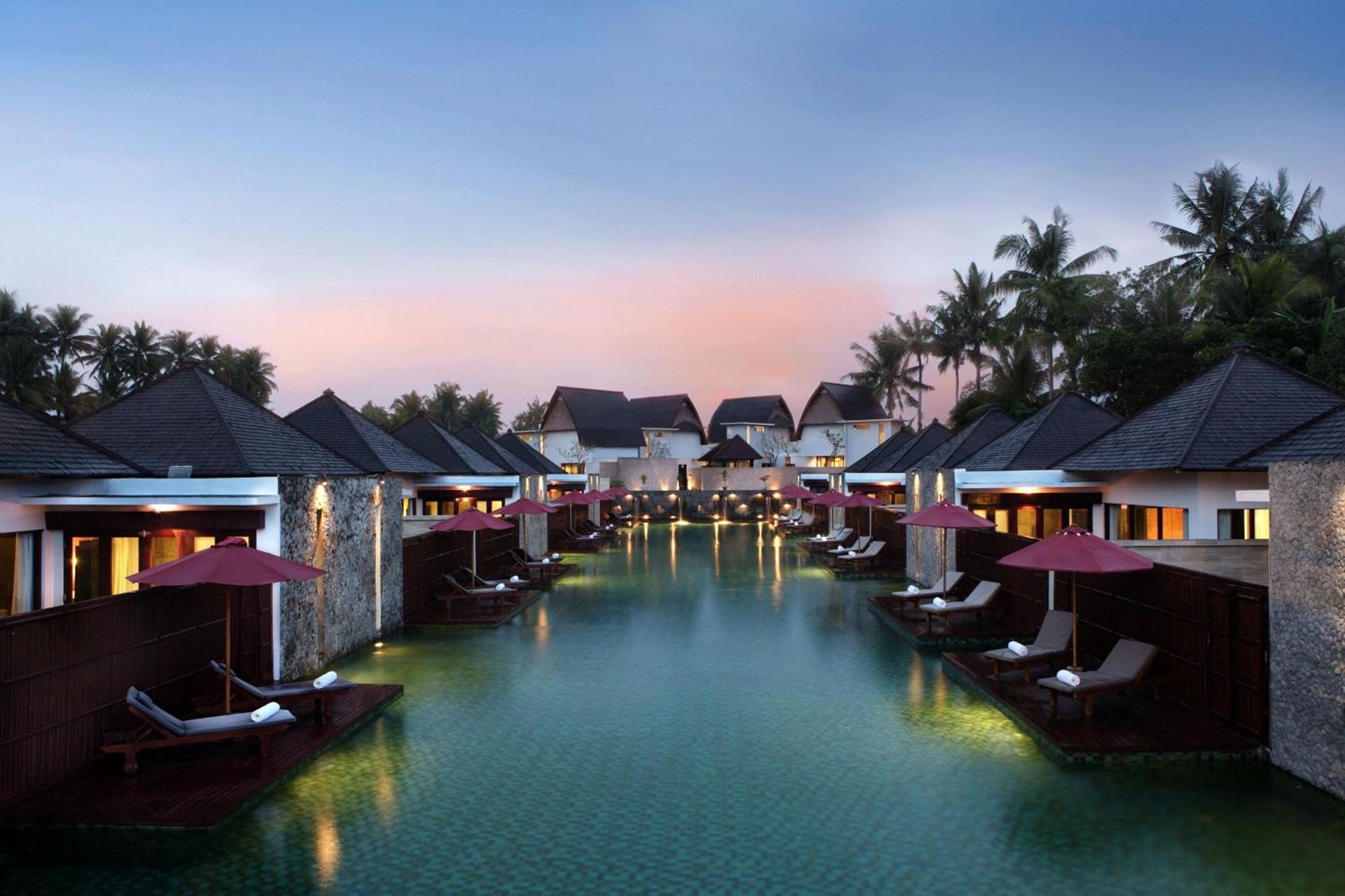 Lagoon Access Pool Villa