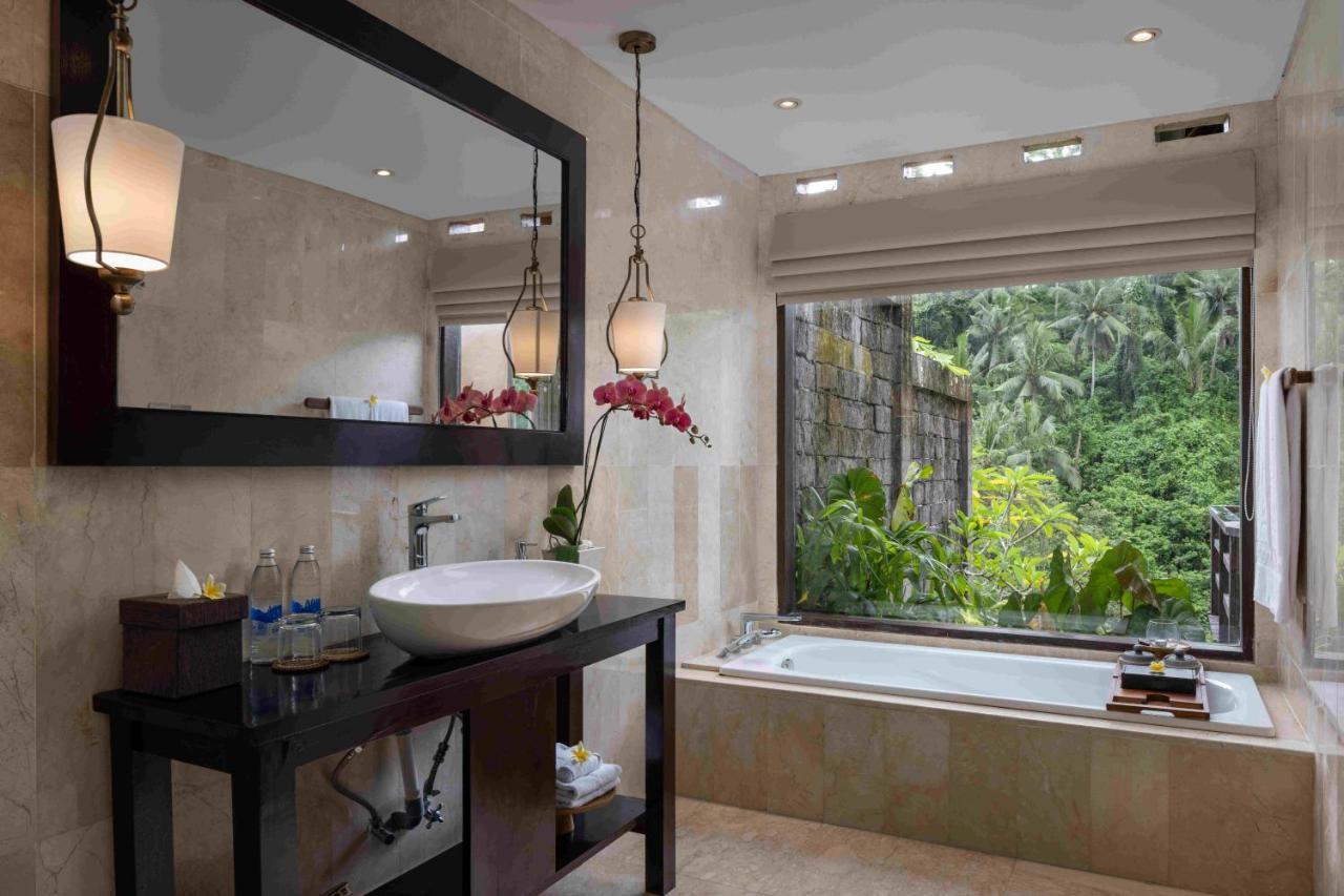 Kayon Valley Pool Villa