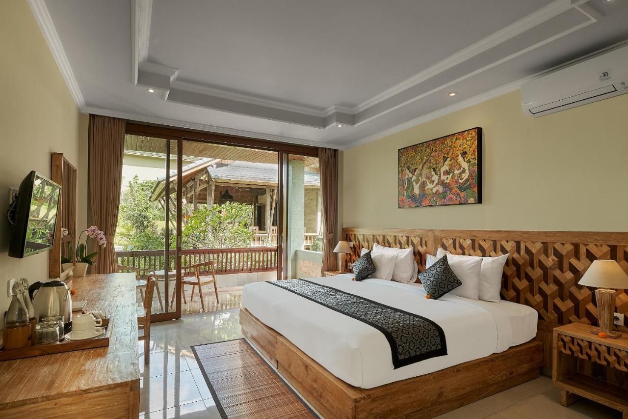 Superior Double or Twin Room Pool View