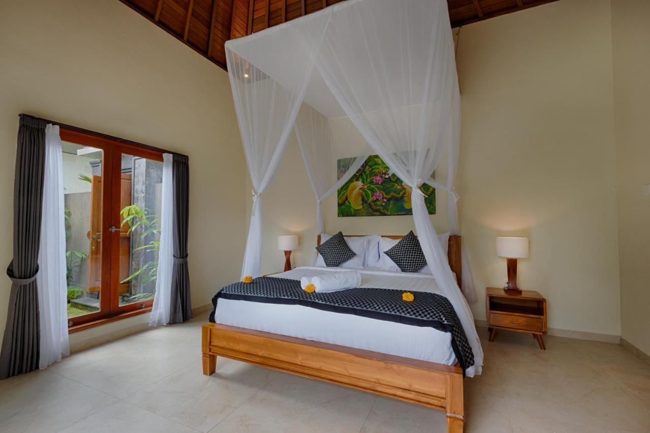 One-Bedroom Villa Private Pool Valley View