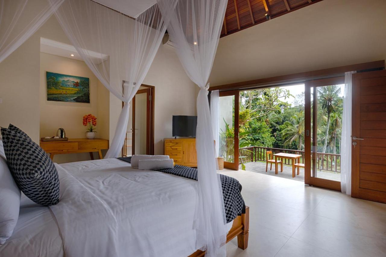 Two-Bedroom Villa Private Pool Valley View