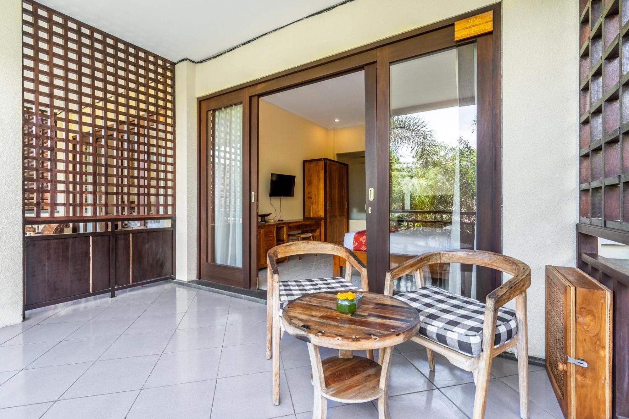 Deluxe Double or Twin Room
