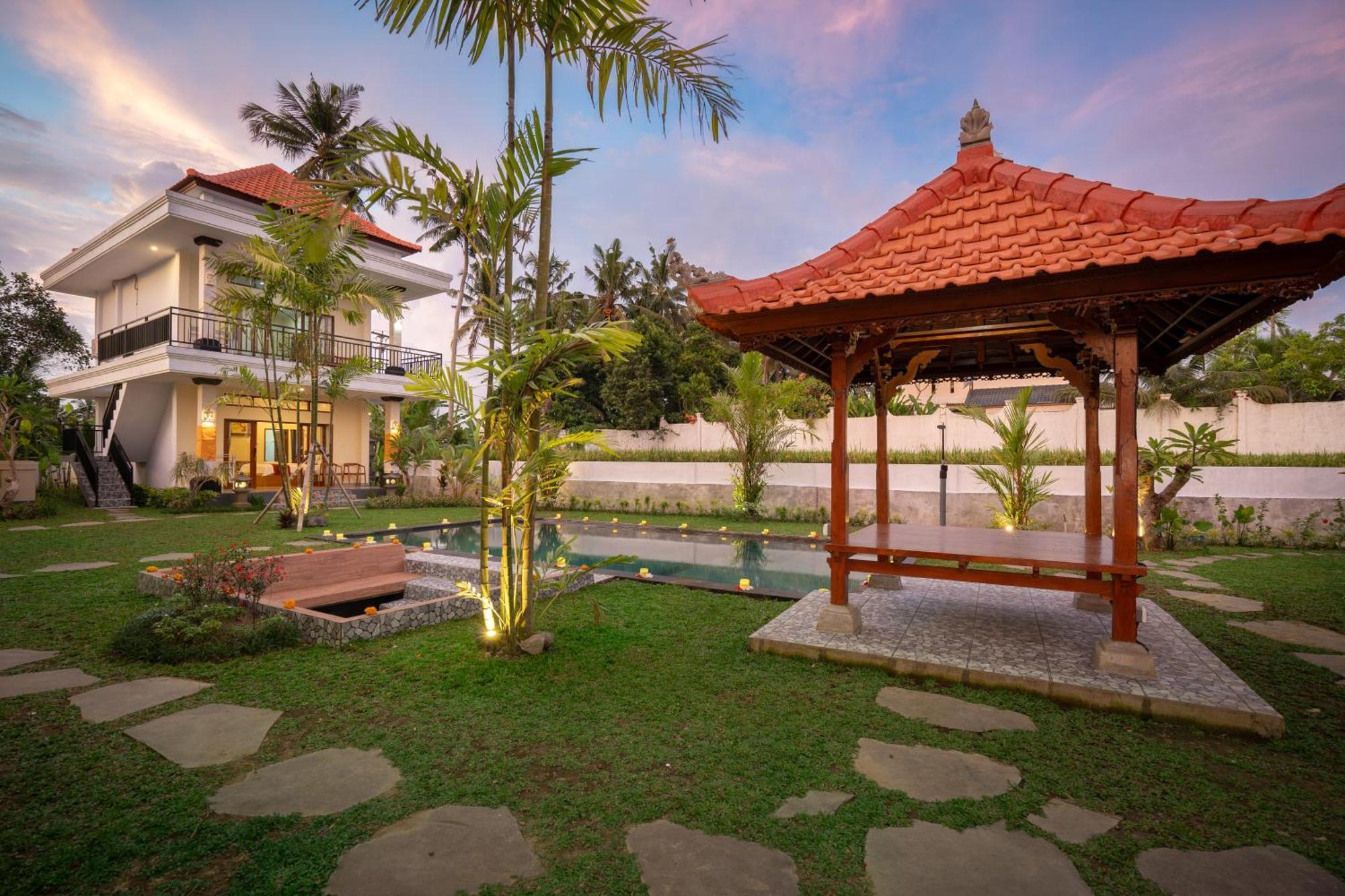 Deluxe Villa