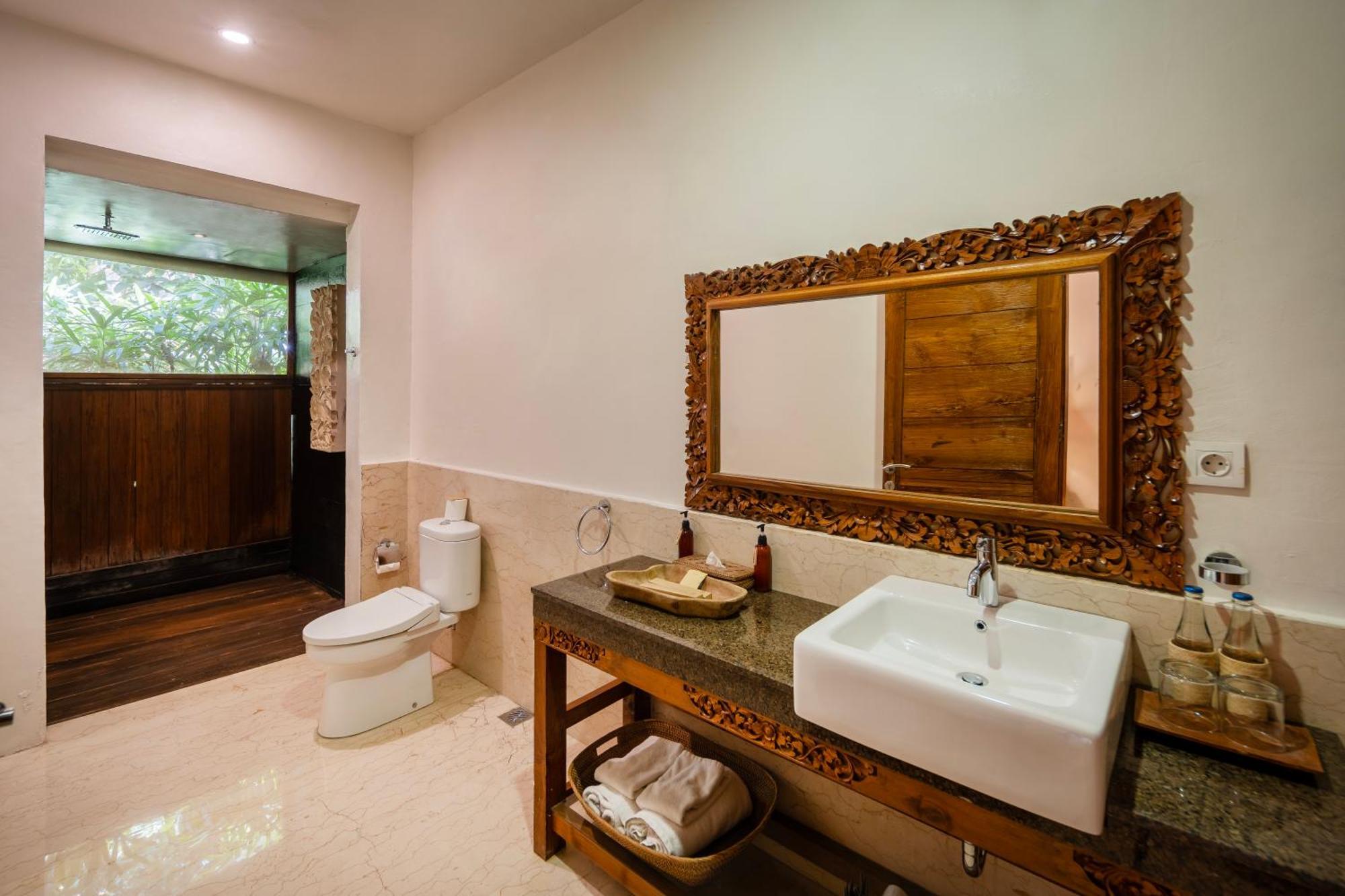 Grand Deluxe Room