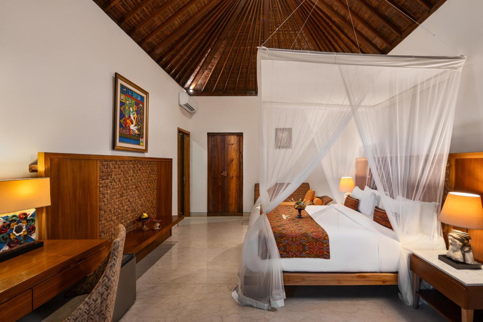 Grand Deluxe Room