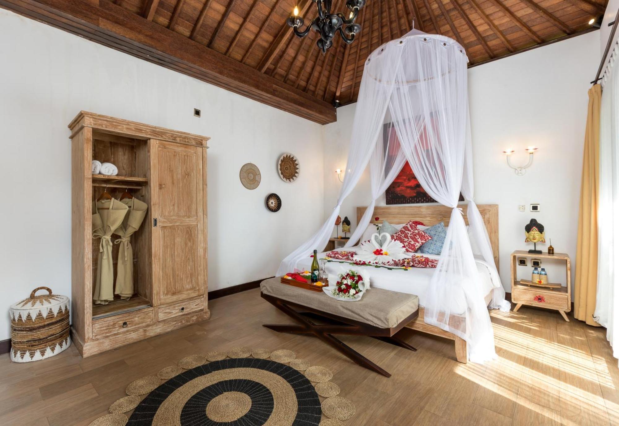 Superior One Bedroom Pool Villa