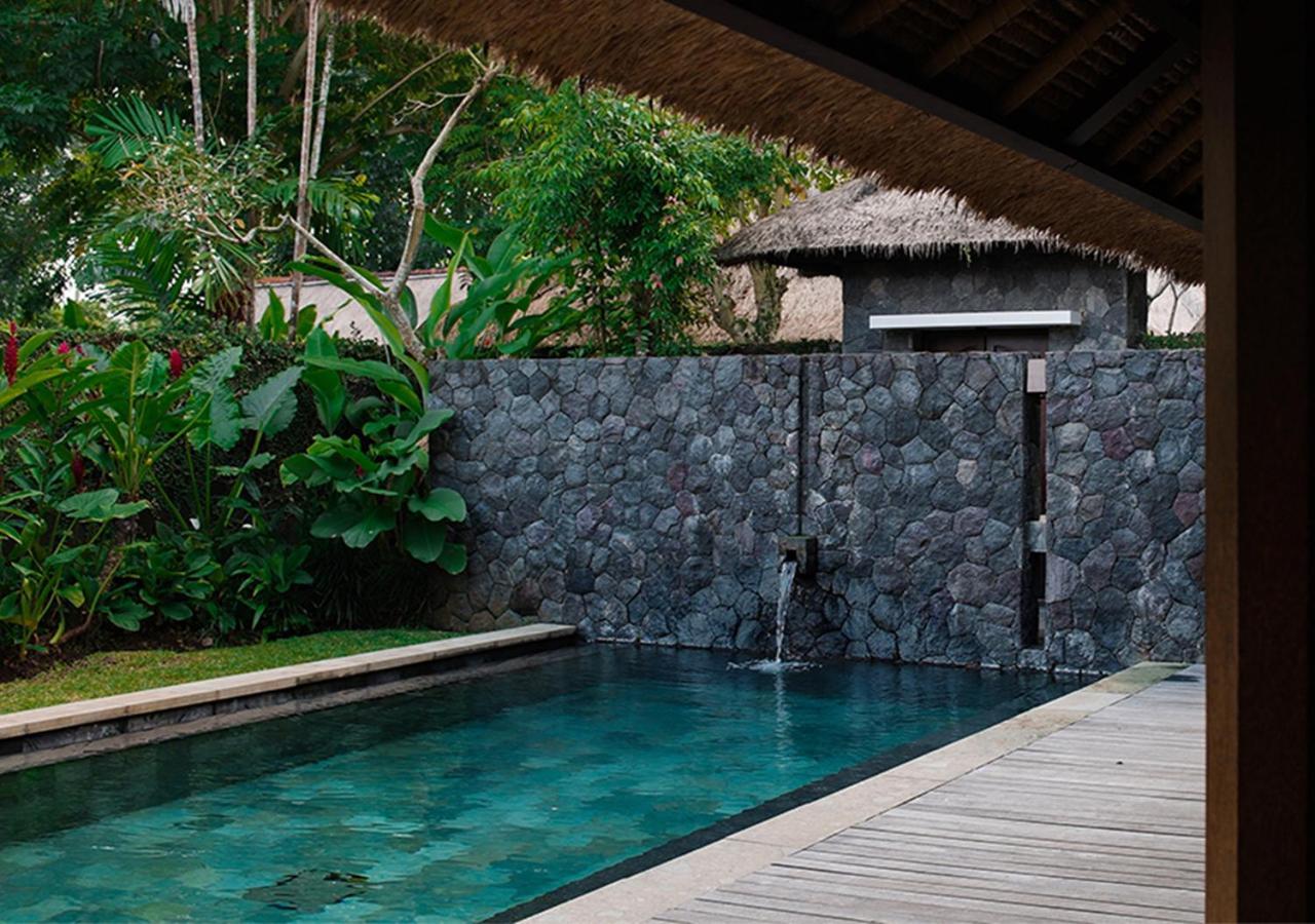 One-Bedroom Deluxe Pool Villa Massage