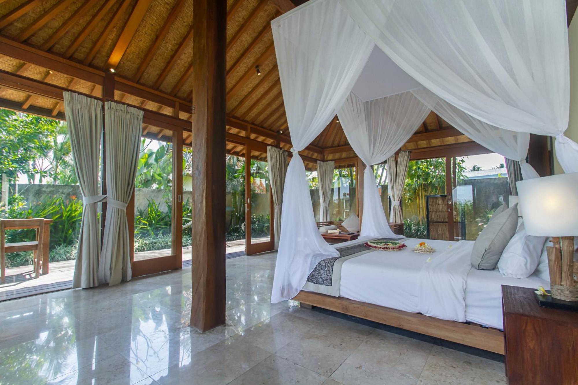 Deluxe One-Bedroom Villa Rice Field View