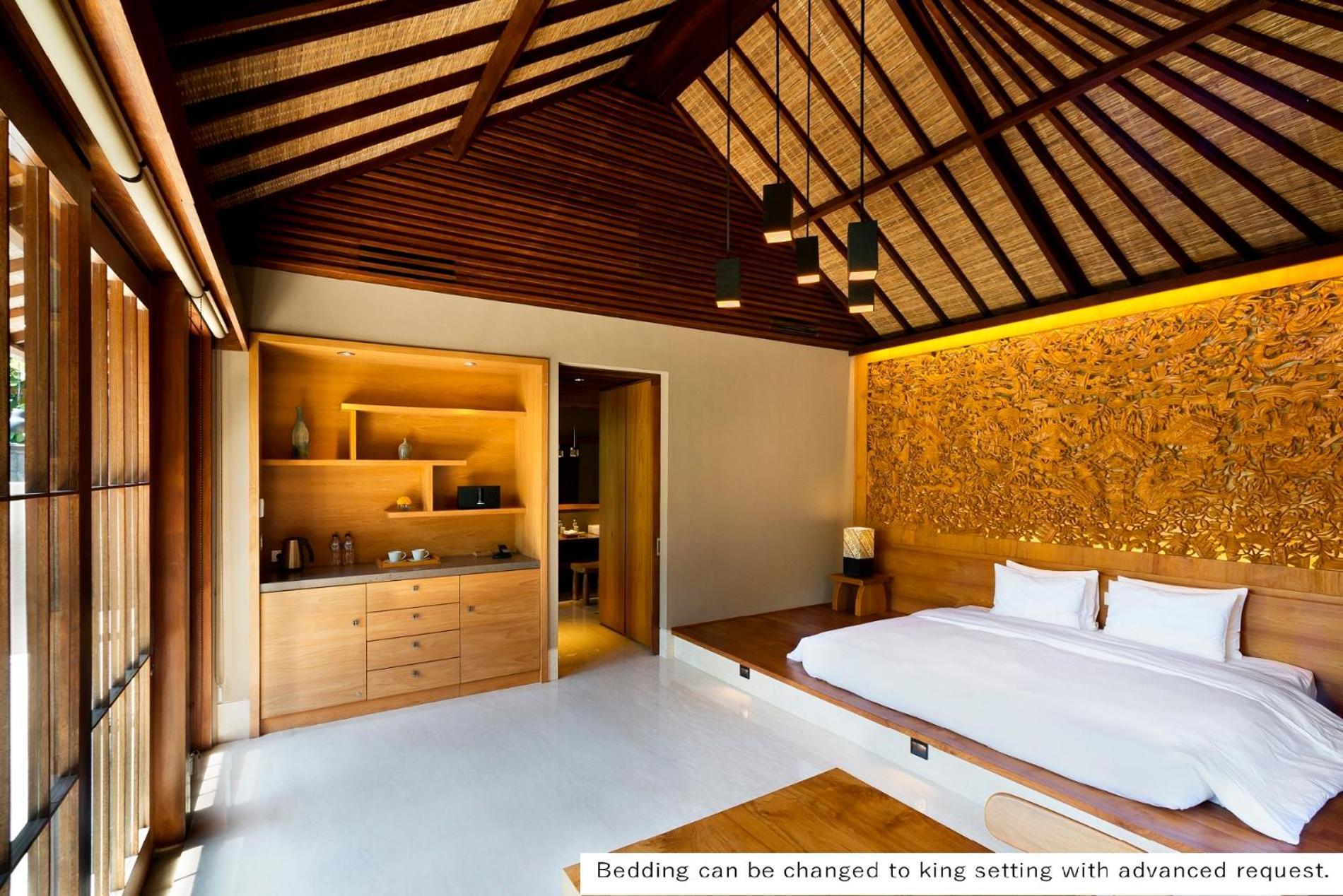 Bulan Garden Pool Access Villa