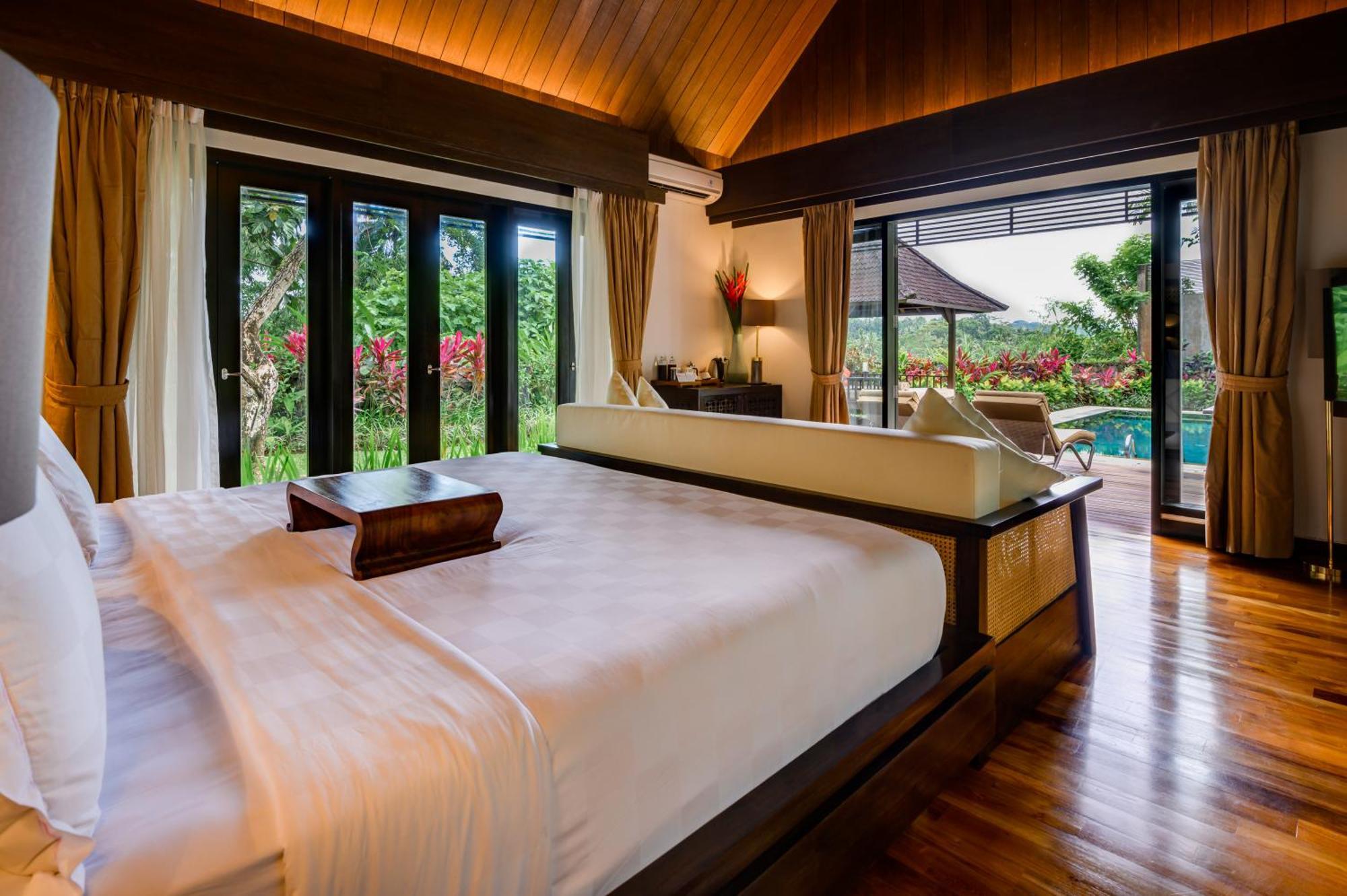 Hill View One-Bedroom Villa Private Pool