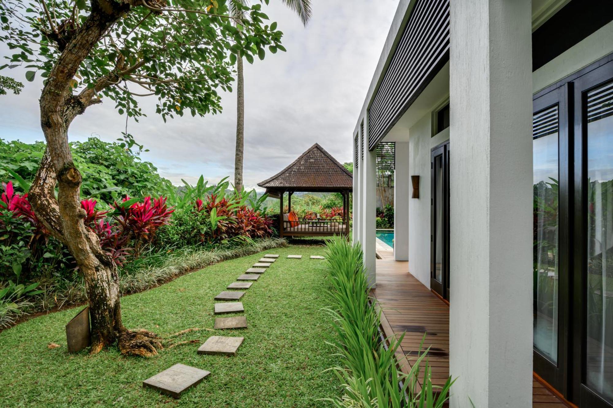 Hill View One-Bedroom Villa Private Pool