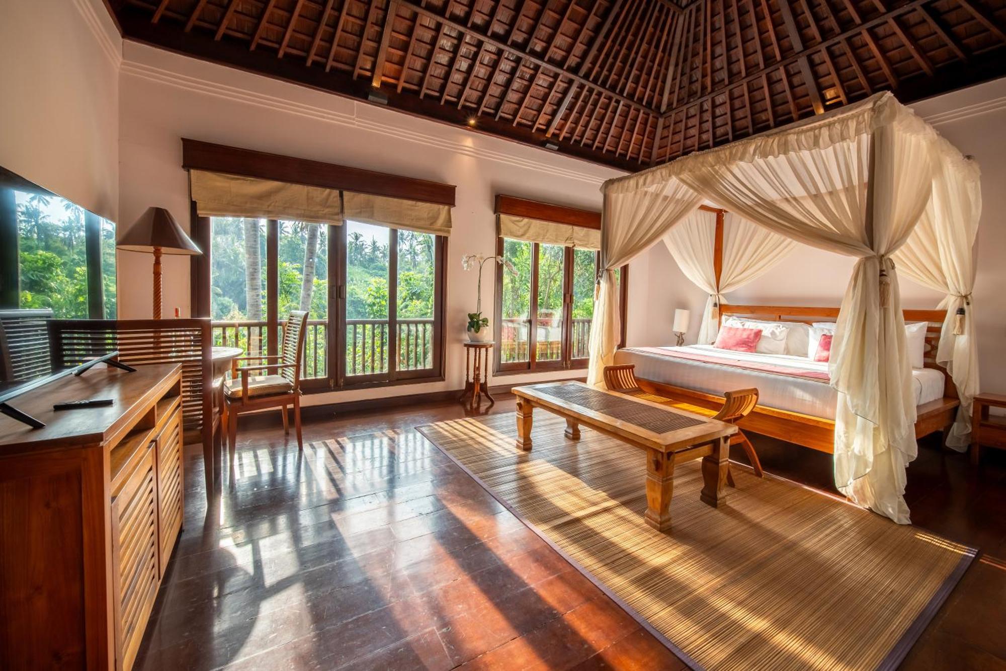 One-Bedroom Pool Villa Valley View Complimentary Daily Afternoon Tea