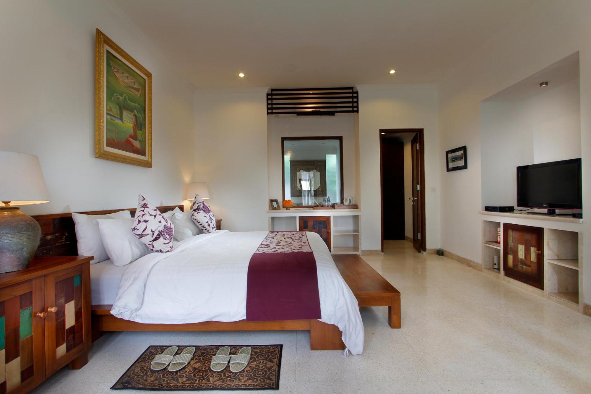 Three-Bedroom Villa Private Pool