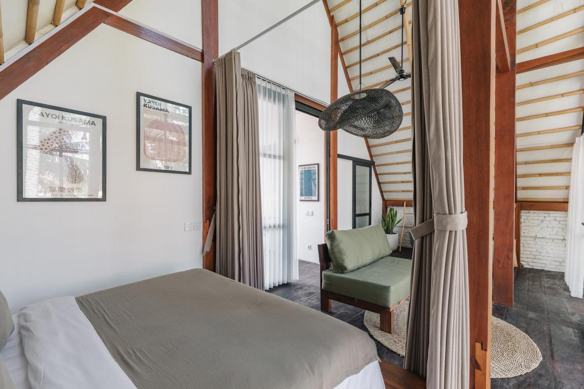 Deluxe Villa