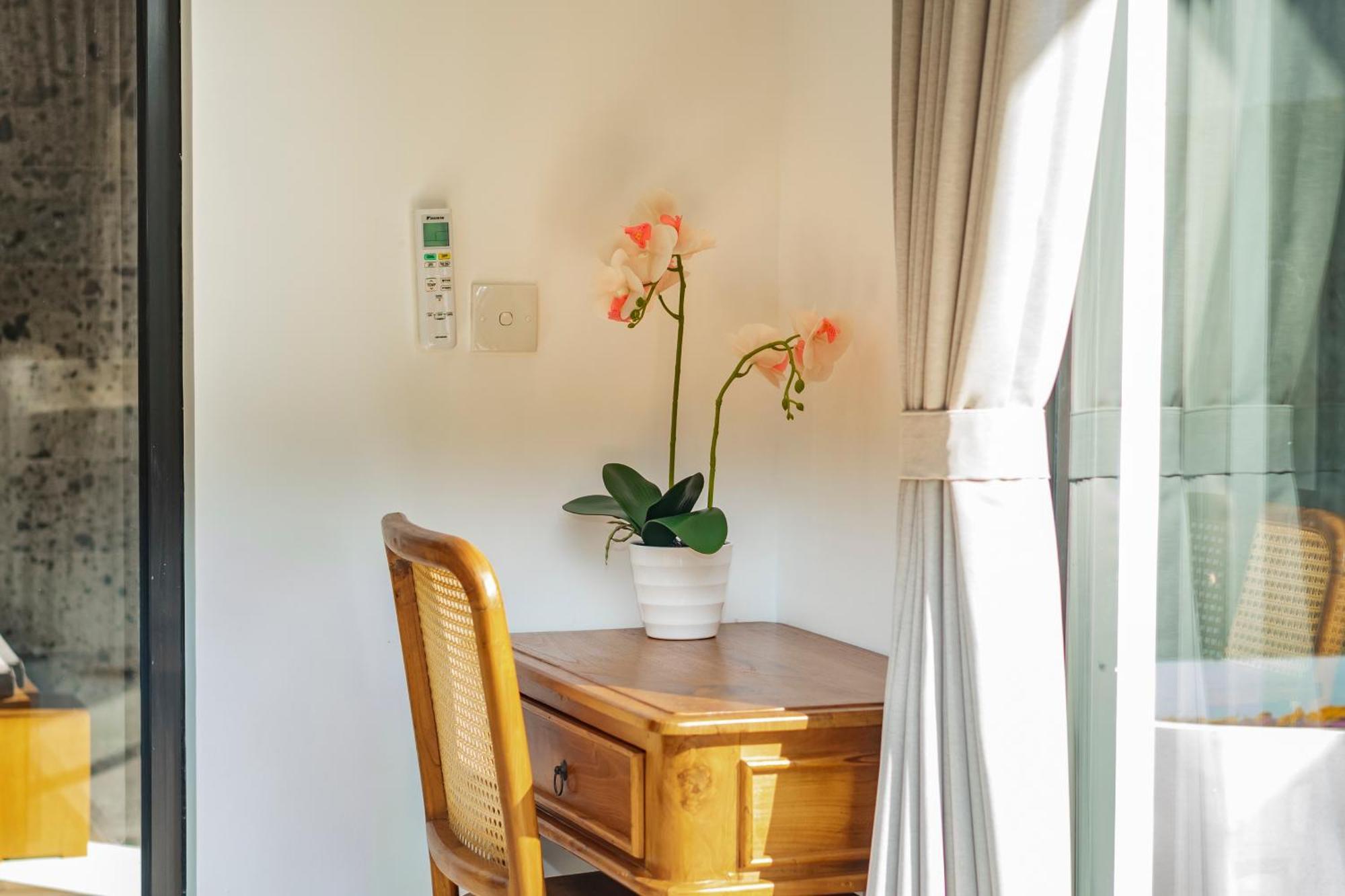 One-Bedroom Villa