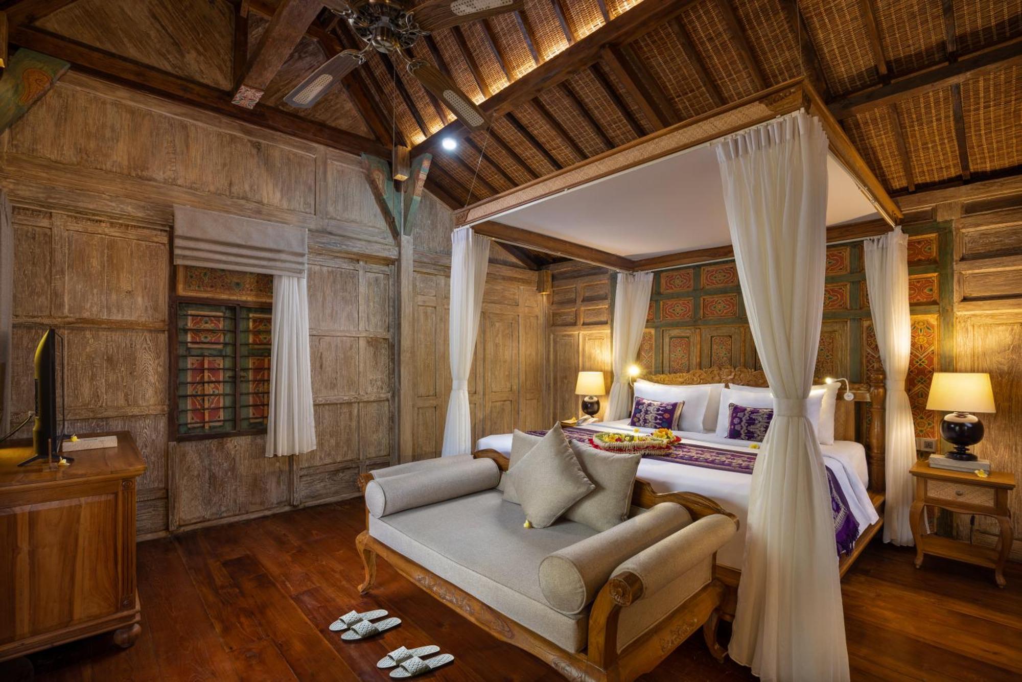 Artist One-Bedroom Private Pool Villa One-Time Floating