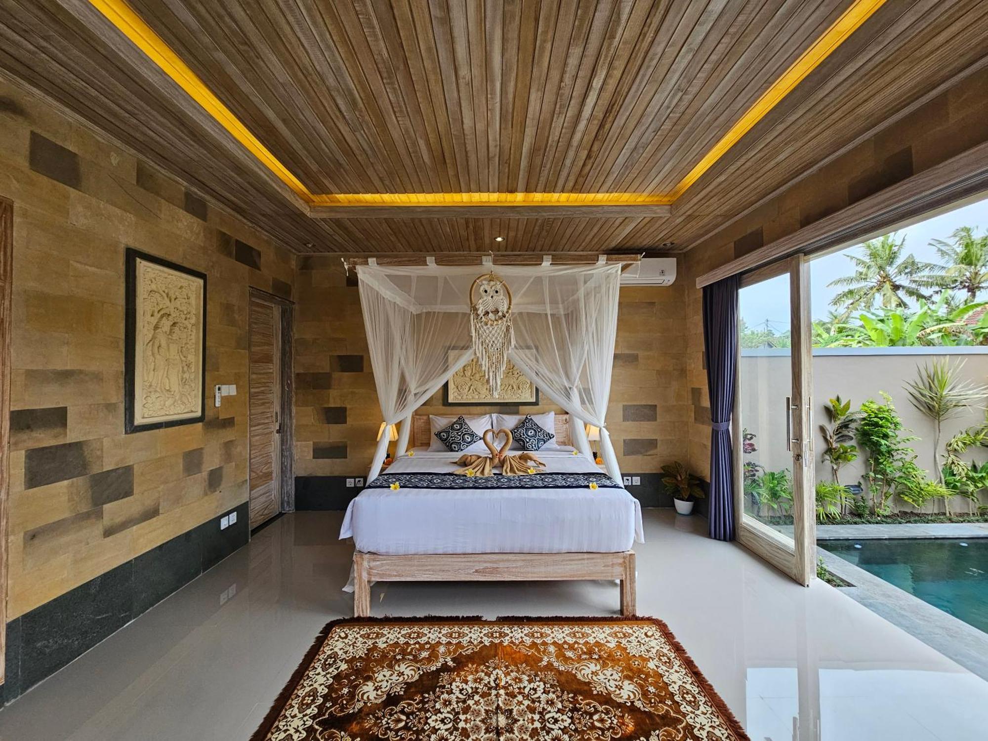 One-Bedroom Villa