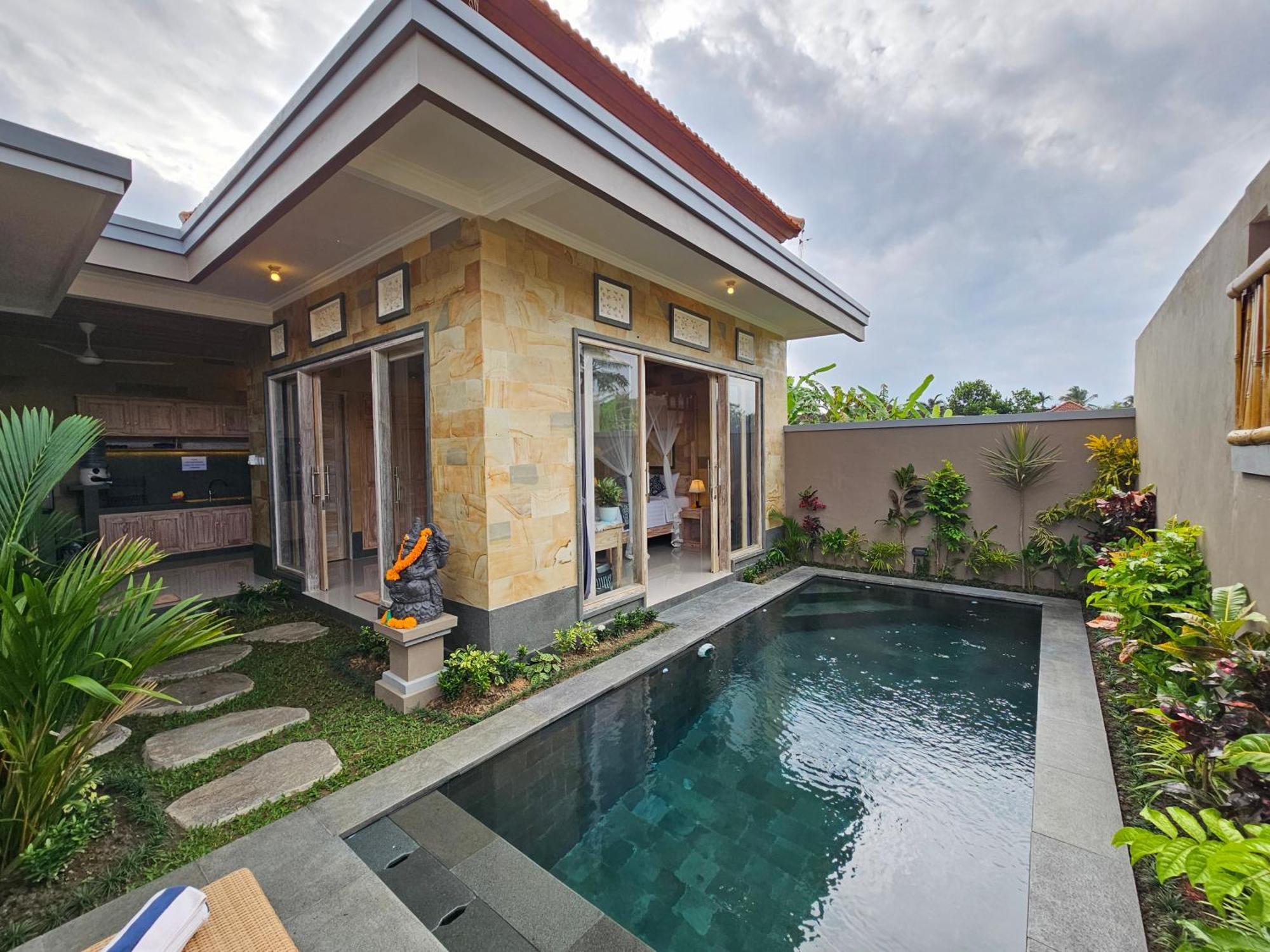 One-Bedroom Villa