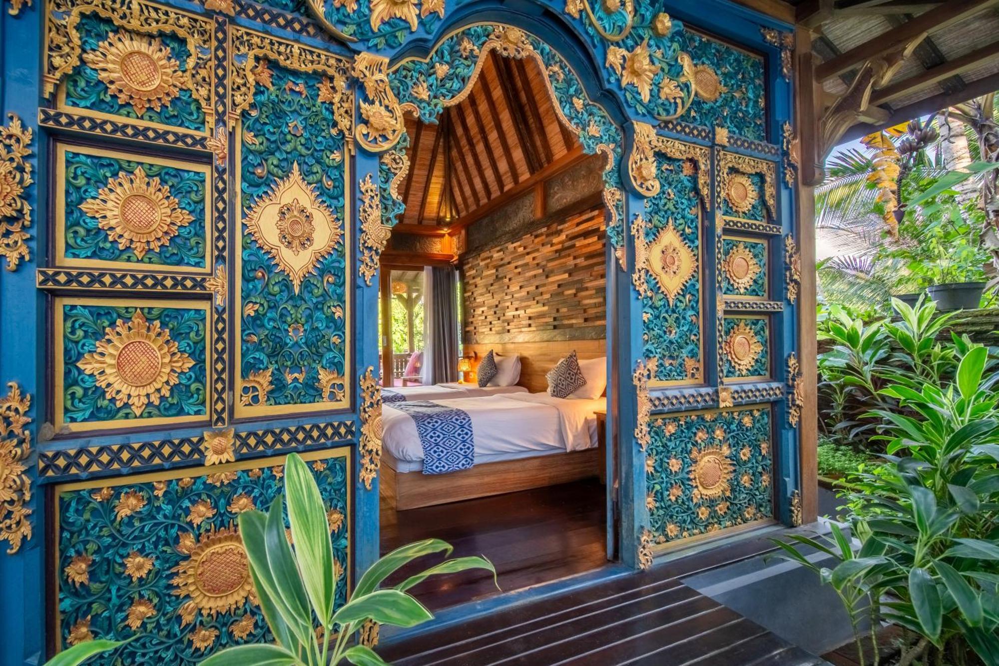 Joglo Twin Villa