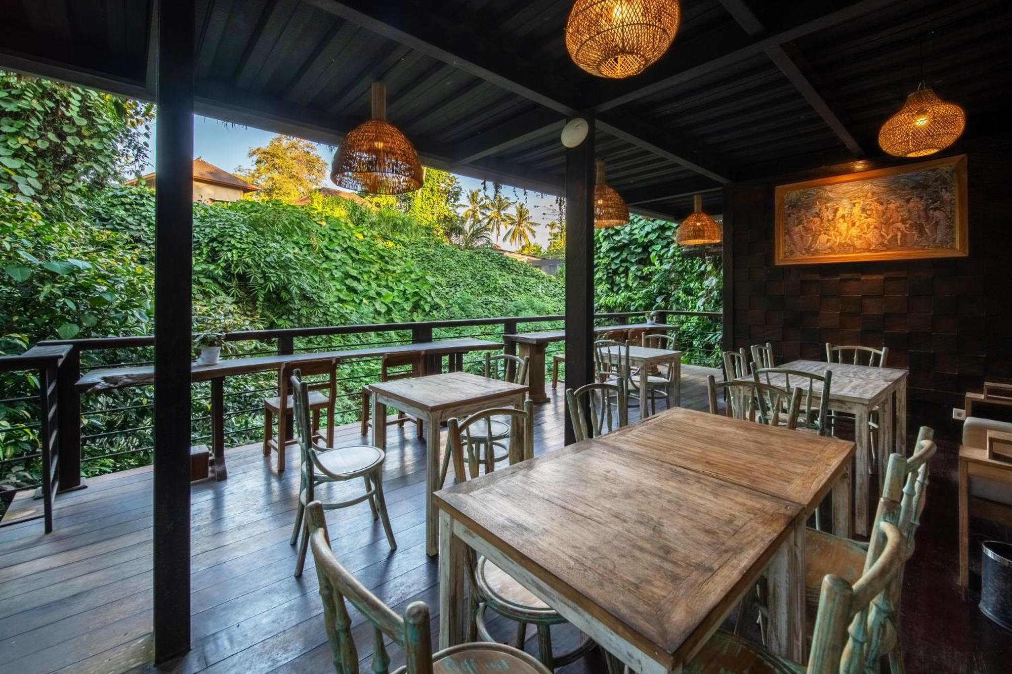 Double Room Patio