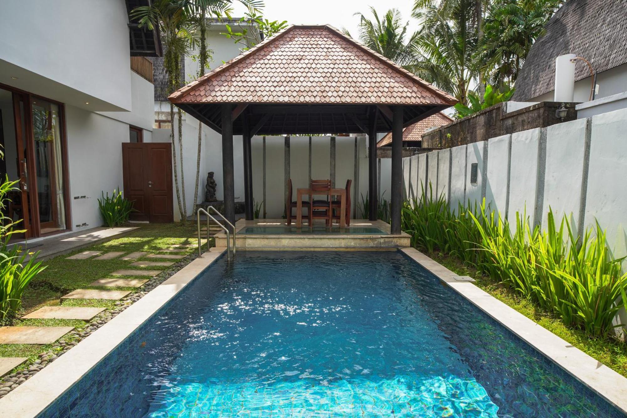Duplex Family Pool Villa