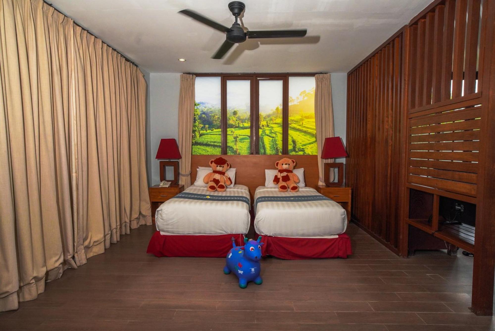 Duplex Family Pool Villa