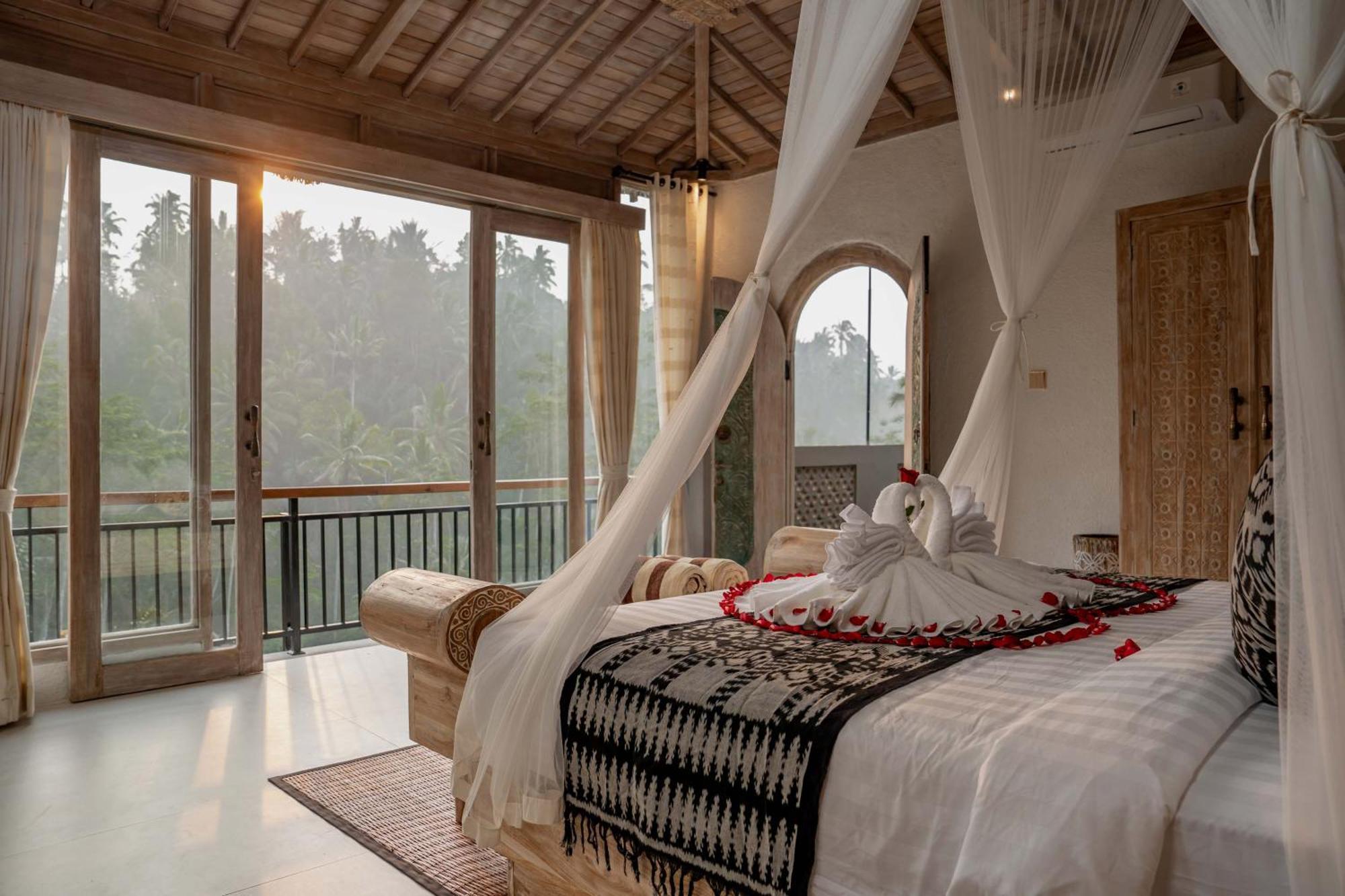 One Bedroom Pool Villa Valley View