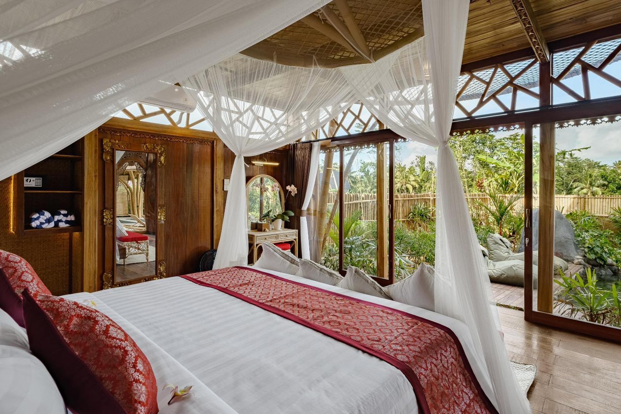 One Bedroom Villa Pool View