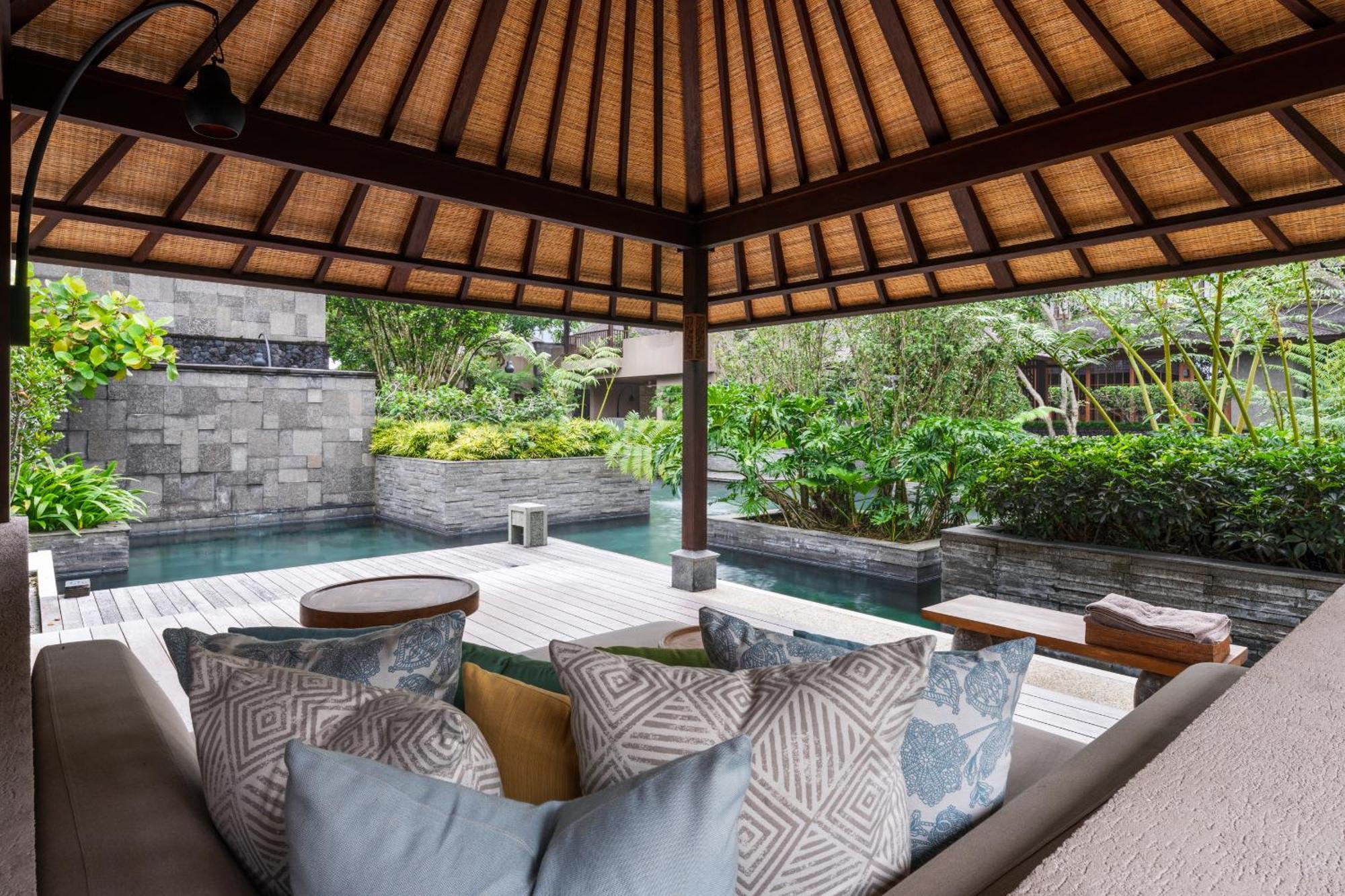 Soka Maisonette Pool Access Villa