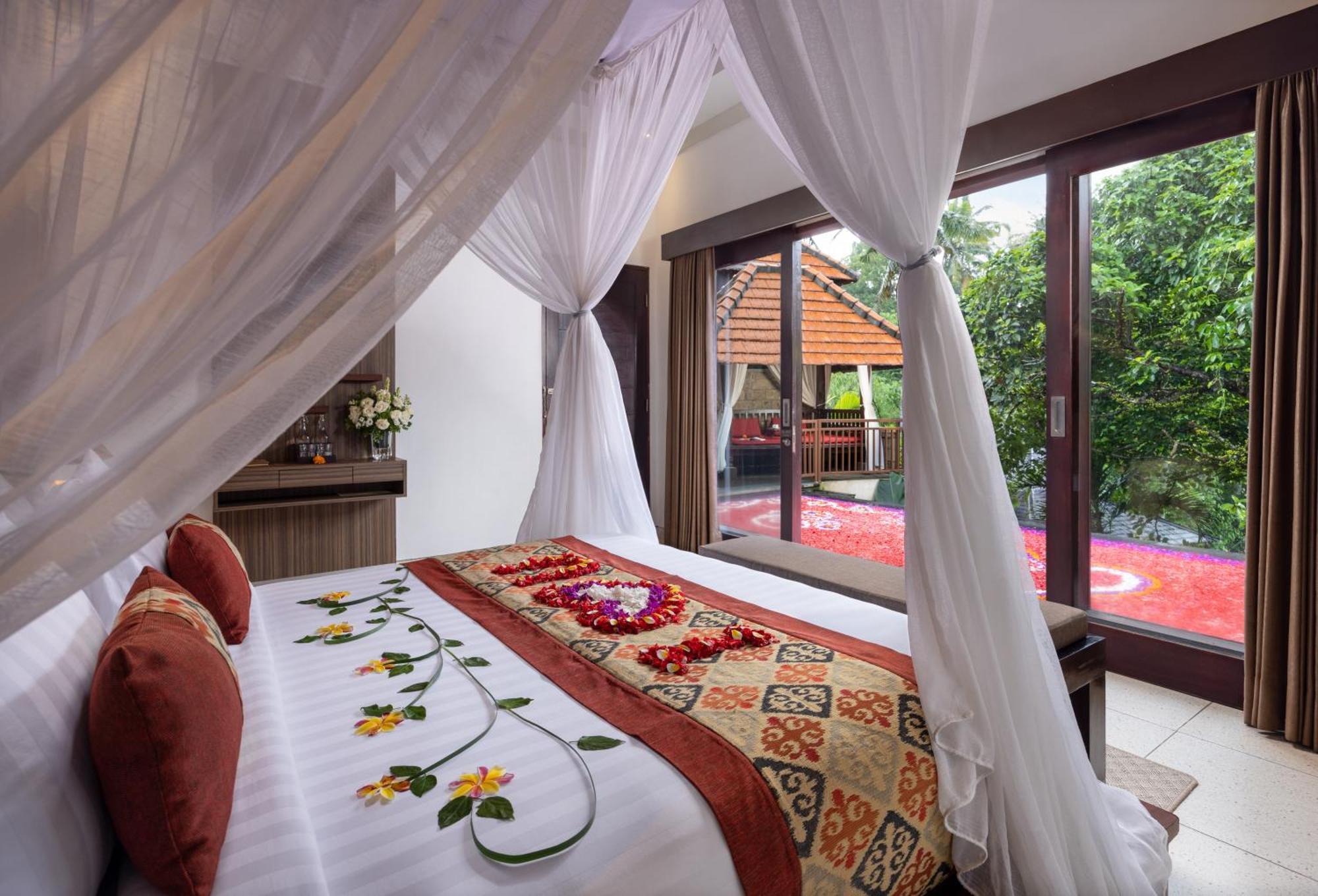One-Bedroom Pool Villa Jungle View Benefits