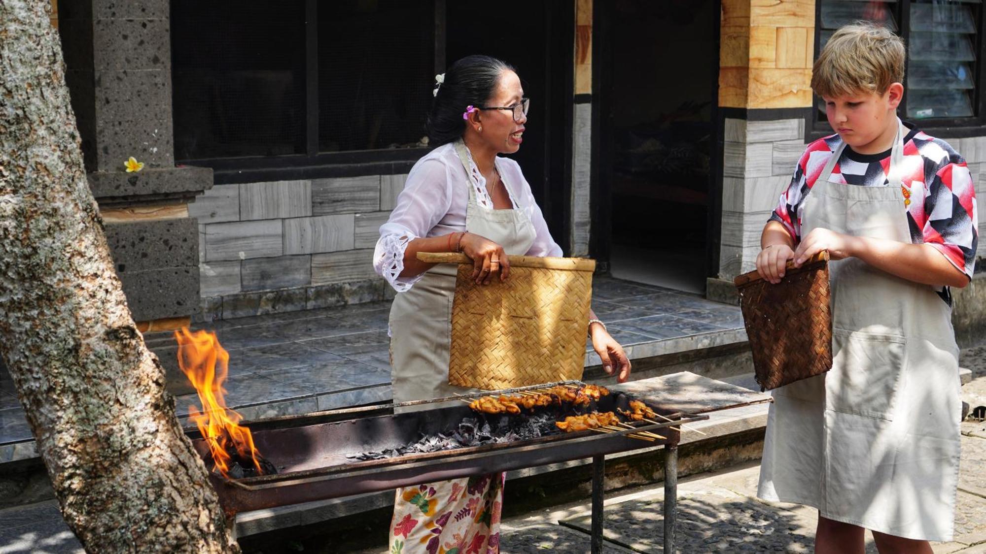 Deluxe Ricefield View Cooking Class