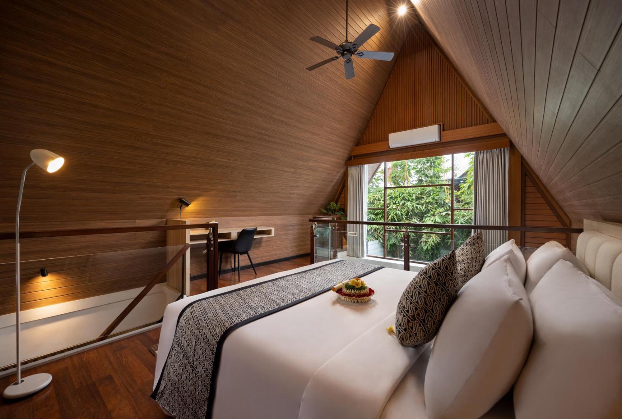 One-Bedroom Pool Villa Daily Afternoon Tea
