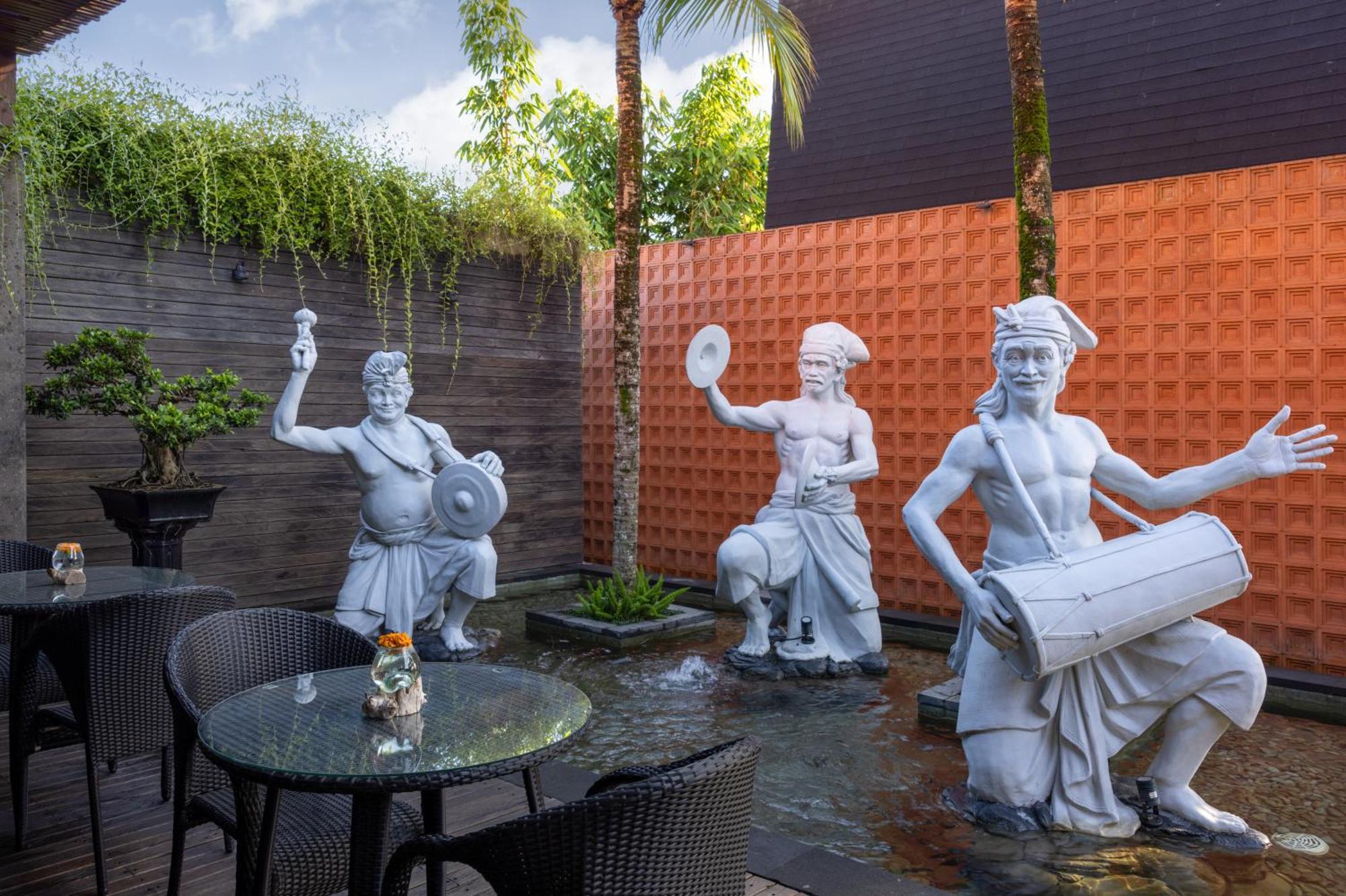 One-Bedroom Pool Villa Daily Afternoon Tea