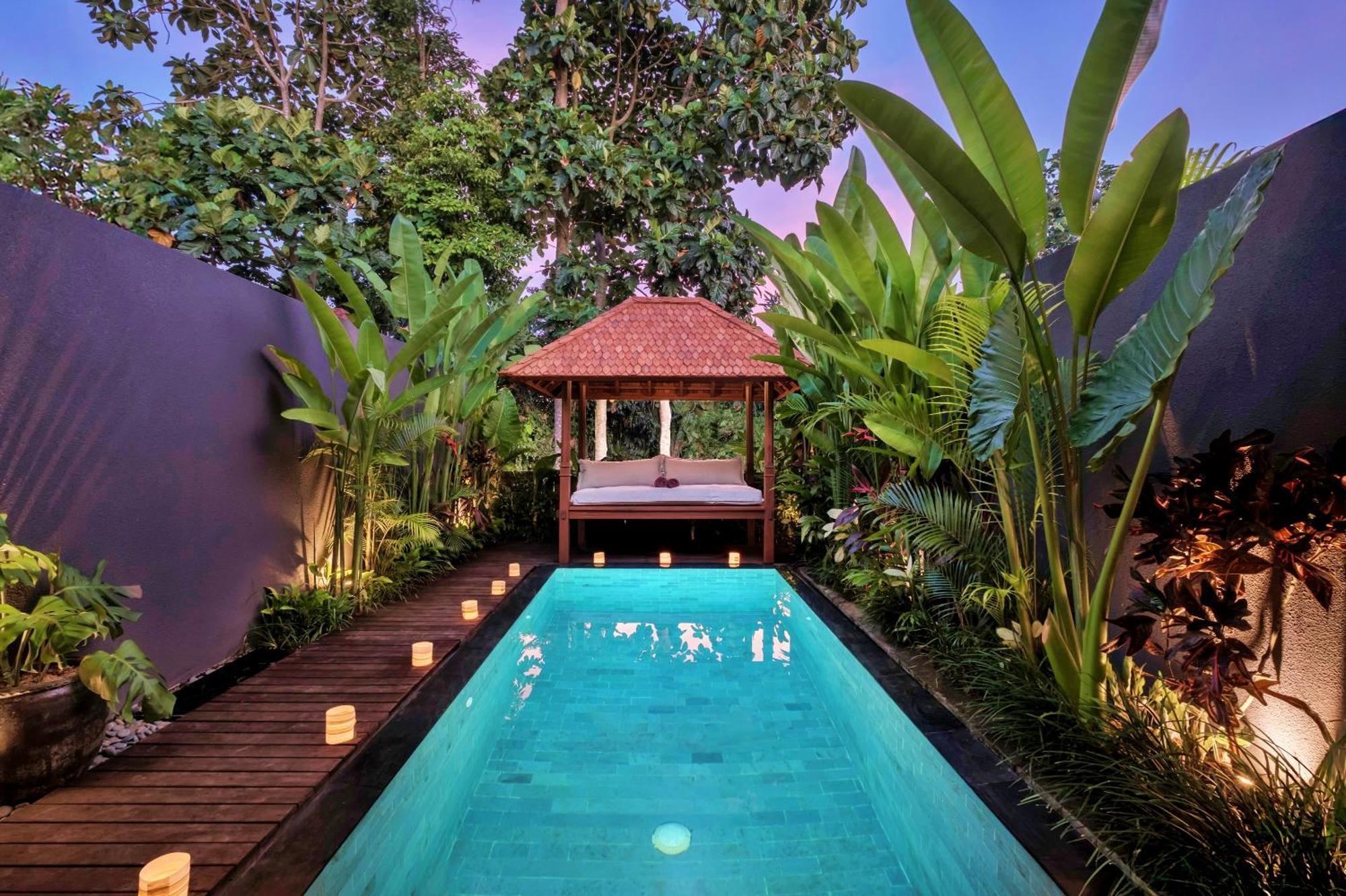 Premier Pool Villa One-time Complimentary Candlelight