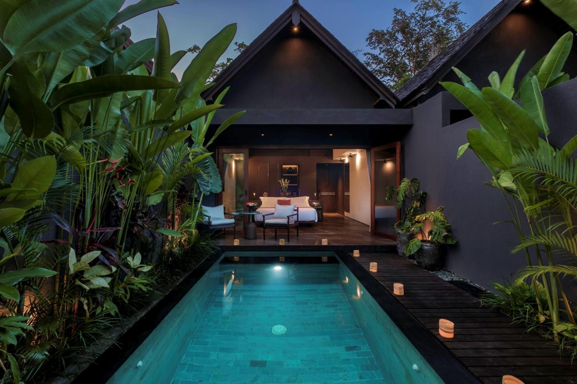 Premier Pool Villa One-time Complimentary Candlelight