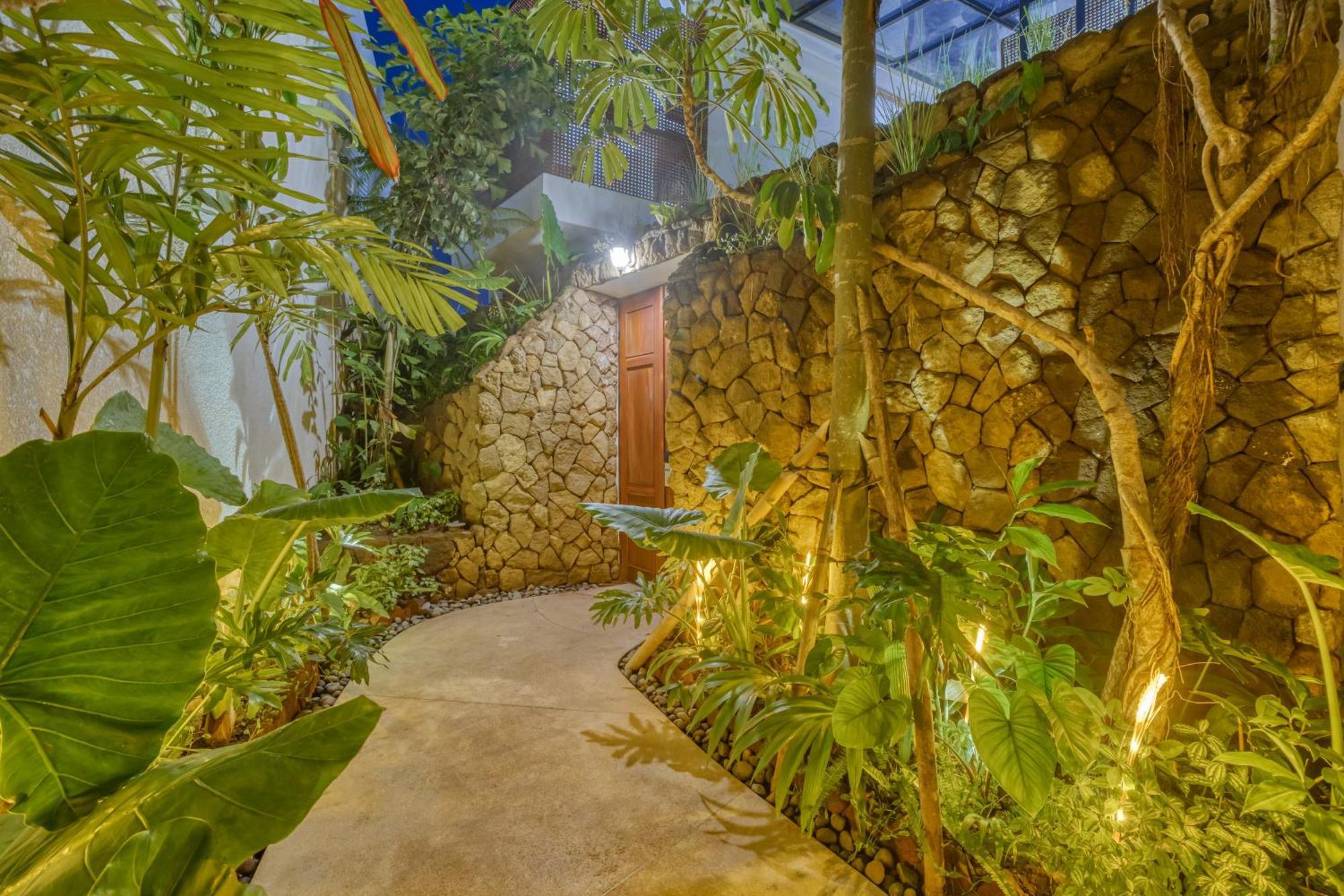 One-Bedroom Villa
