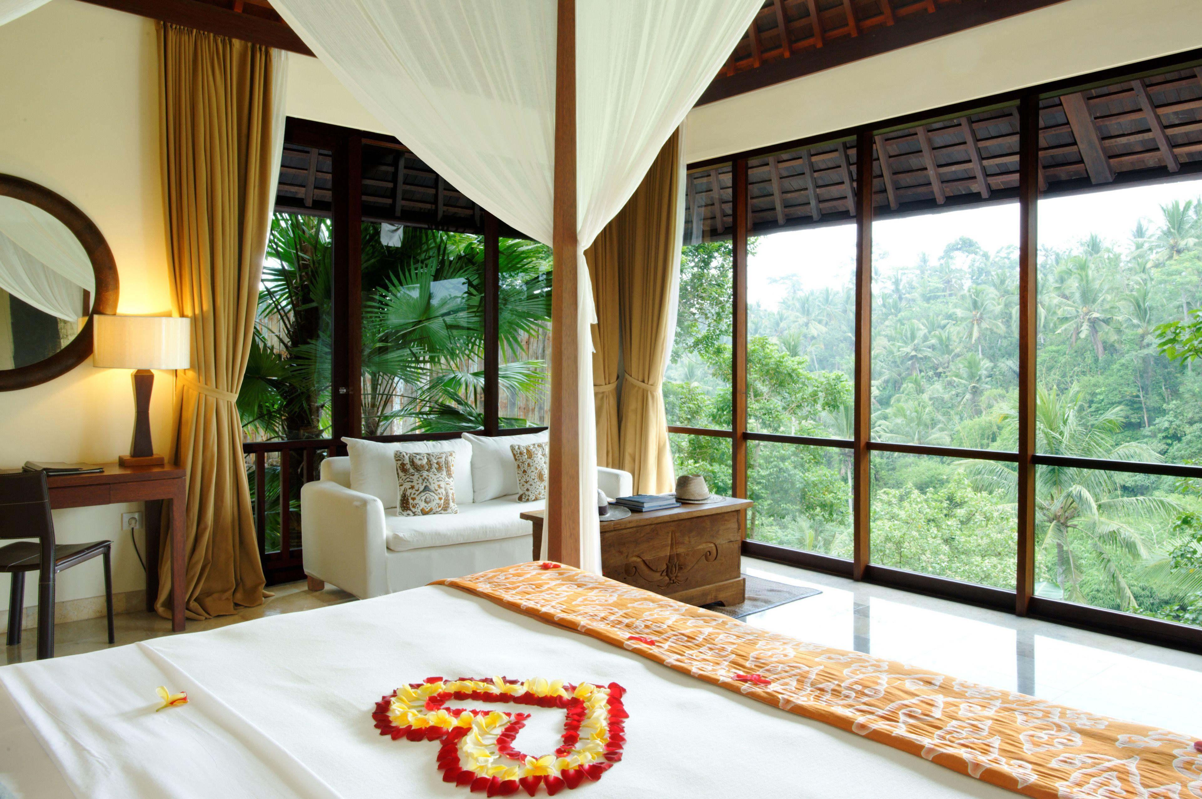 Family Pool Villa