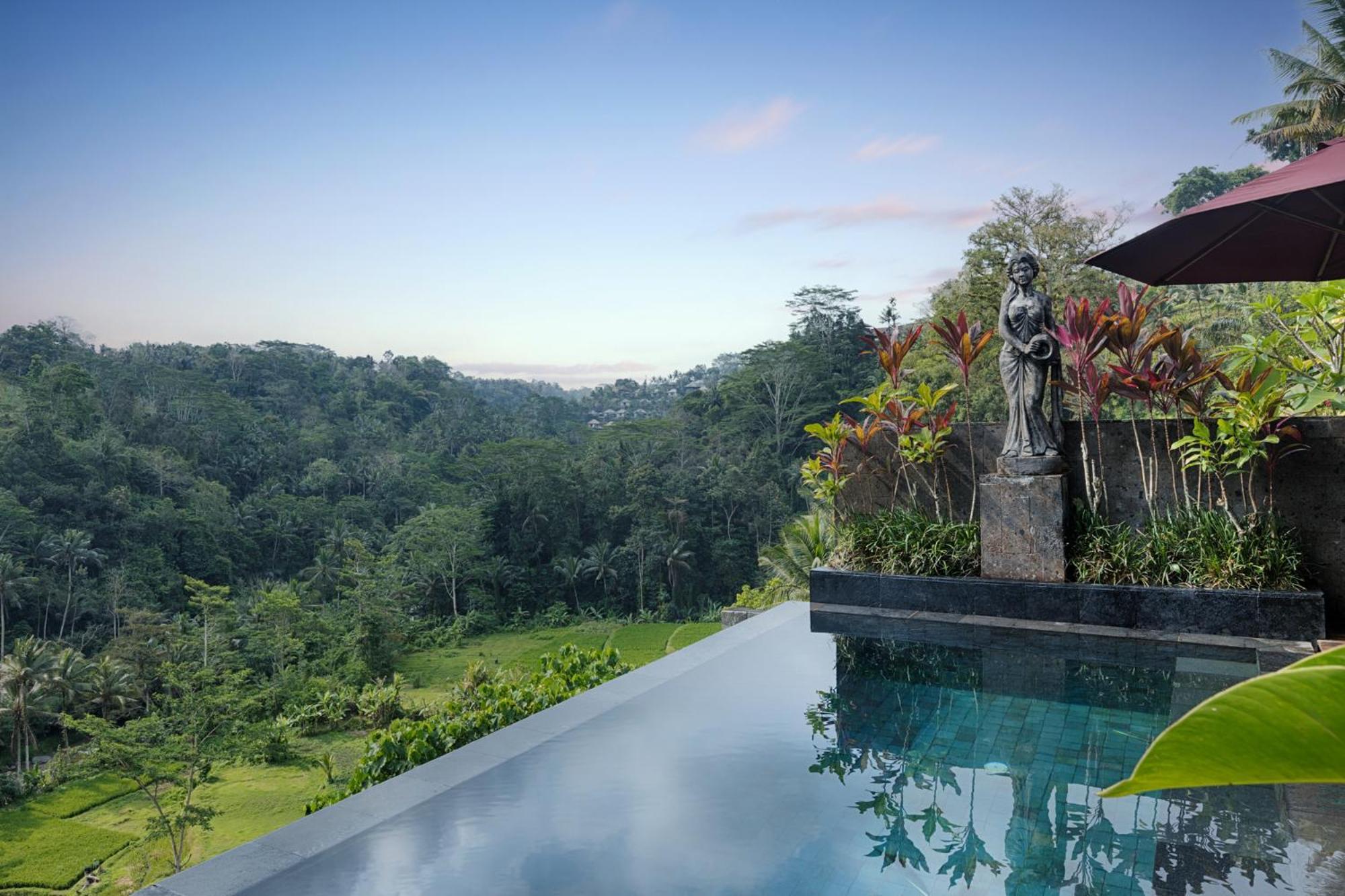 Deluxe Pool Villa River View Benefit