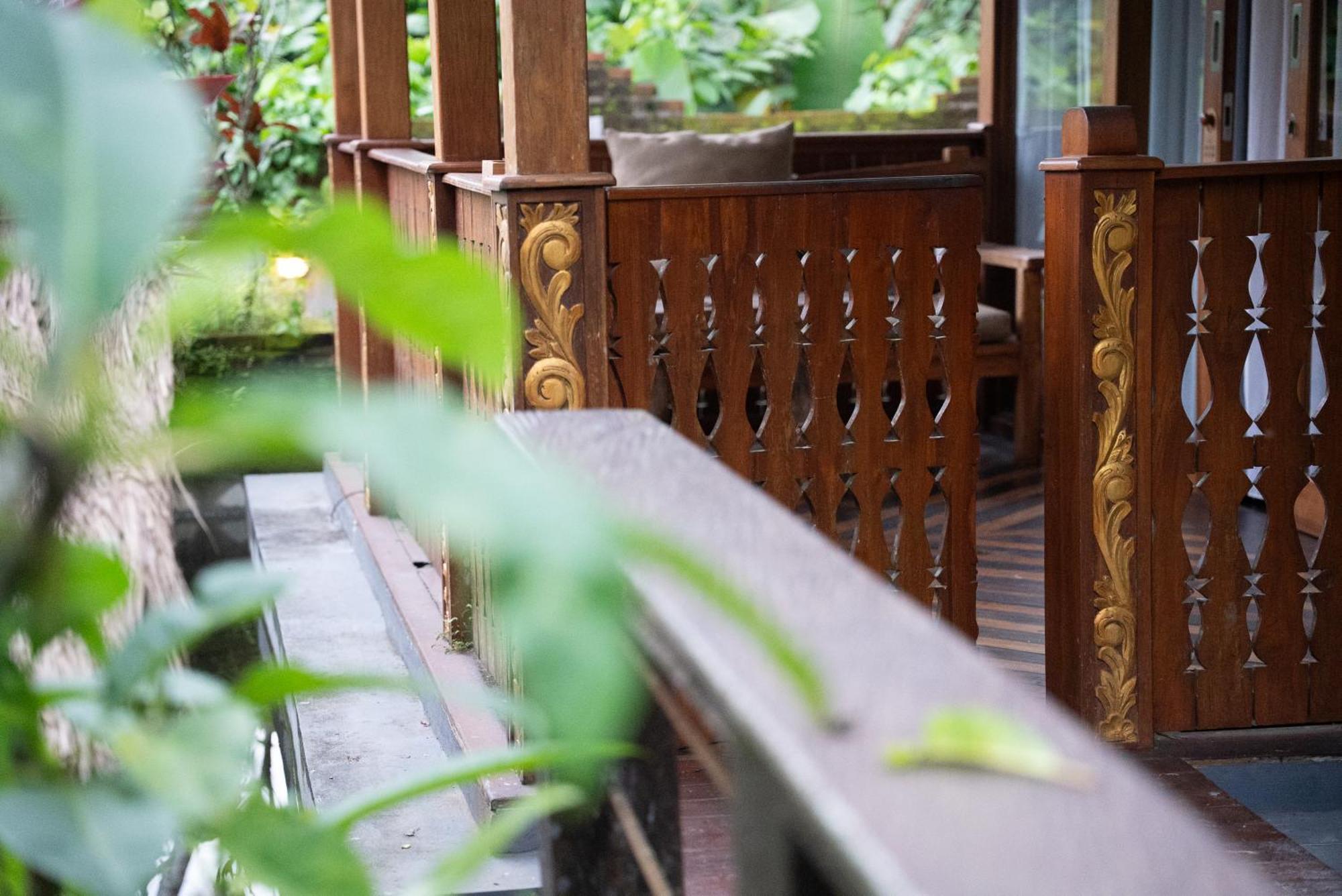 Joglo Twin Villa