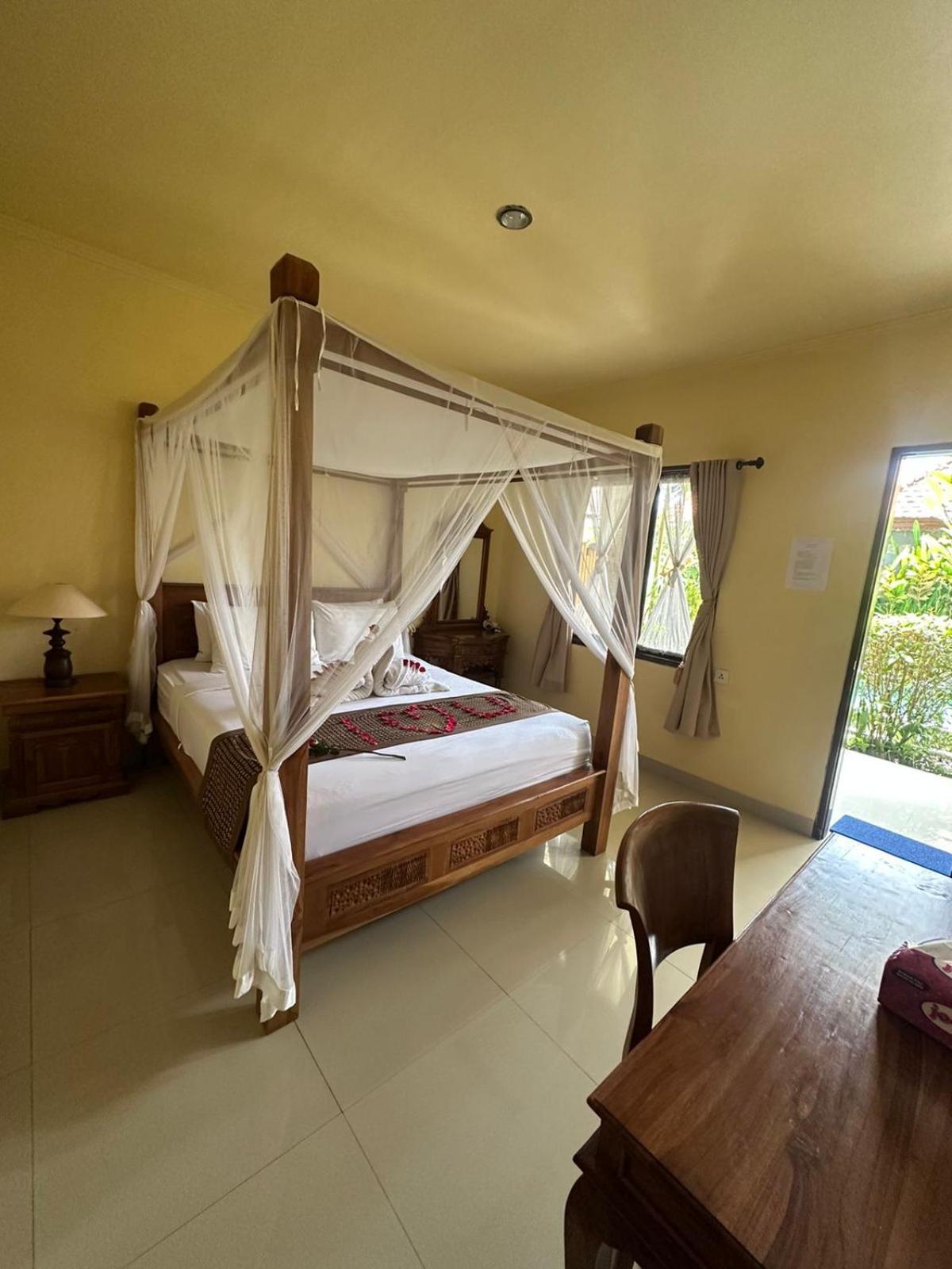 Double Room Pool View