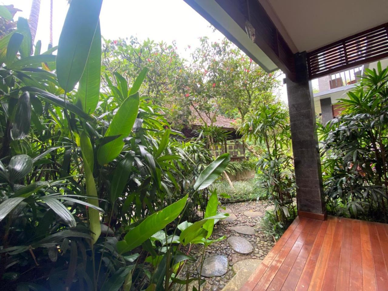Deluxe Garden View Terrace