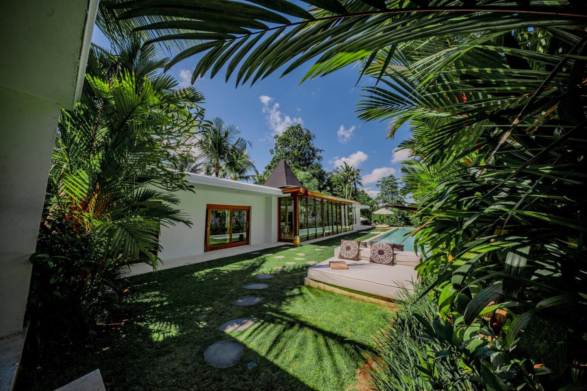 Three-Bedroom Villa Private Pool