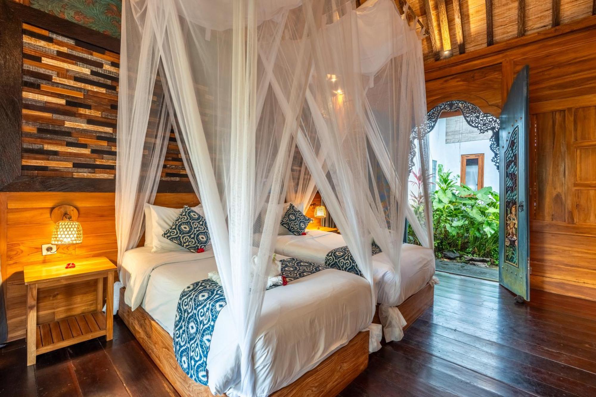 Joglo Twin Villa