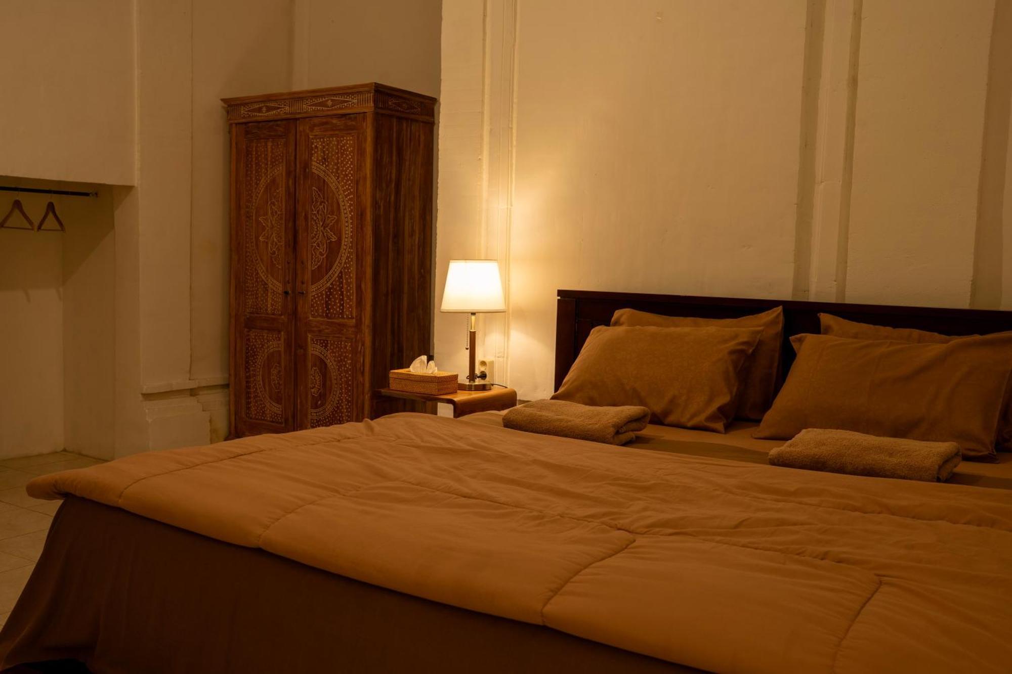 Large Double Room