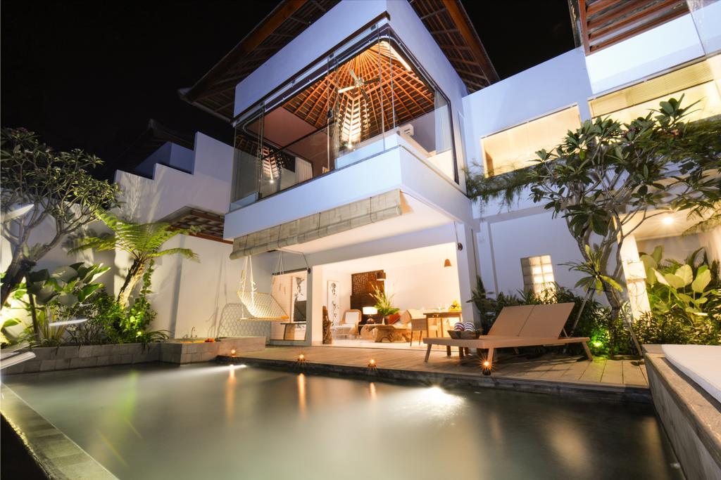Royal One-Bedroom Two-Storey Pool Villa Jacuzzi One-Time Floating