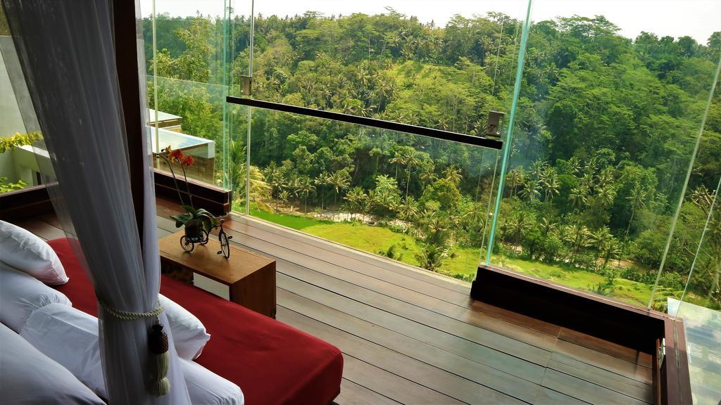Royal One-Bedroom Two-Storey Pool Villa Jacuzzi One-Time Floating