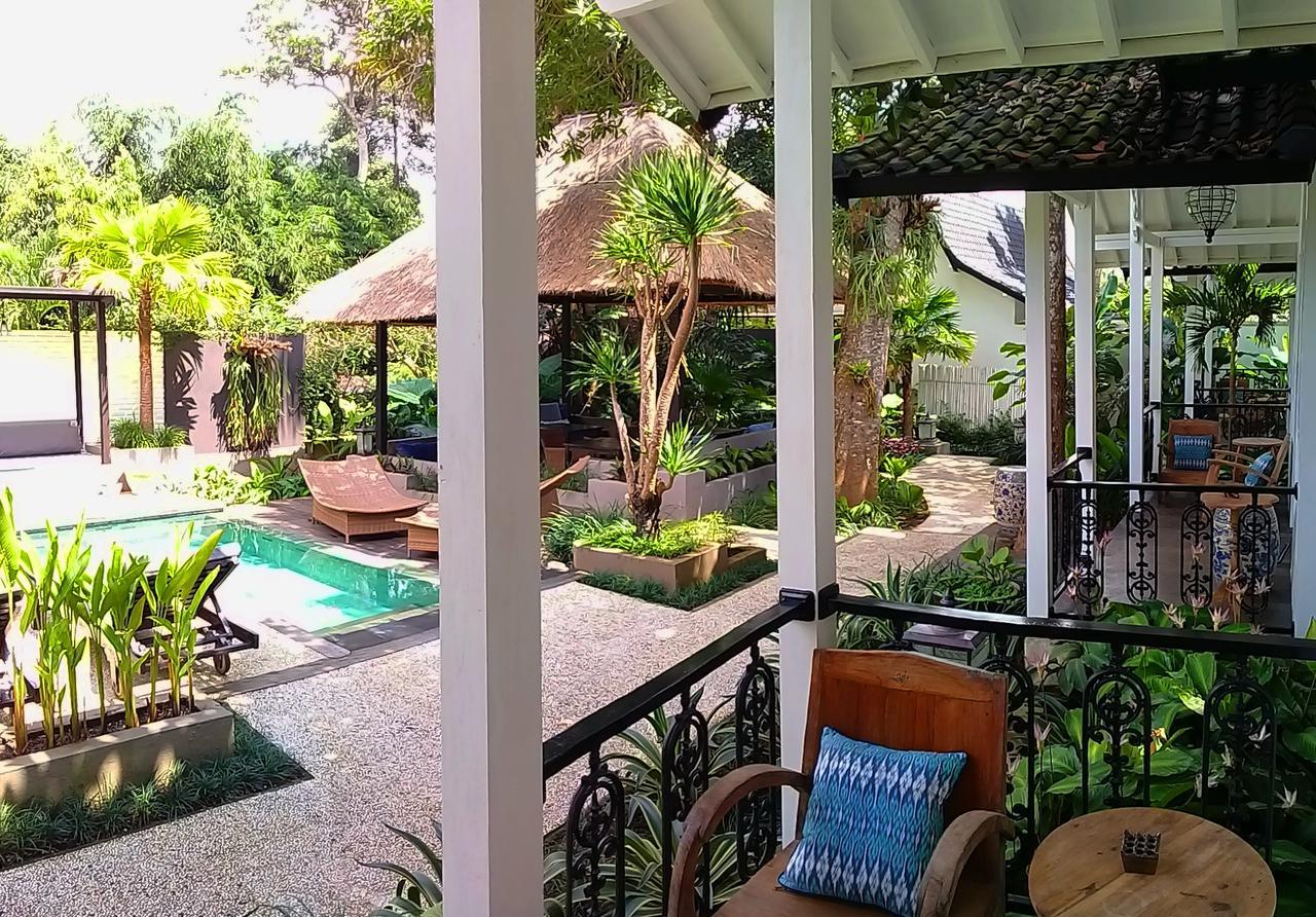 Botanical Suite