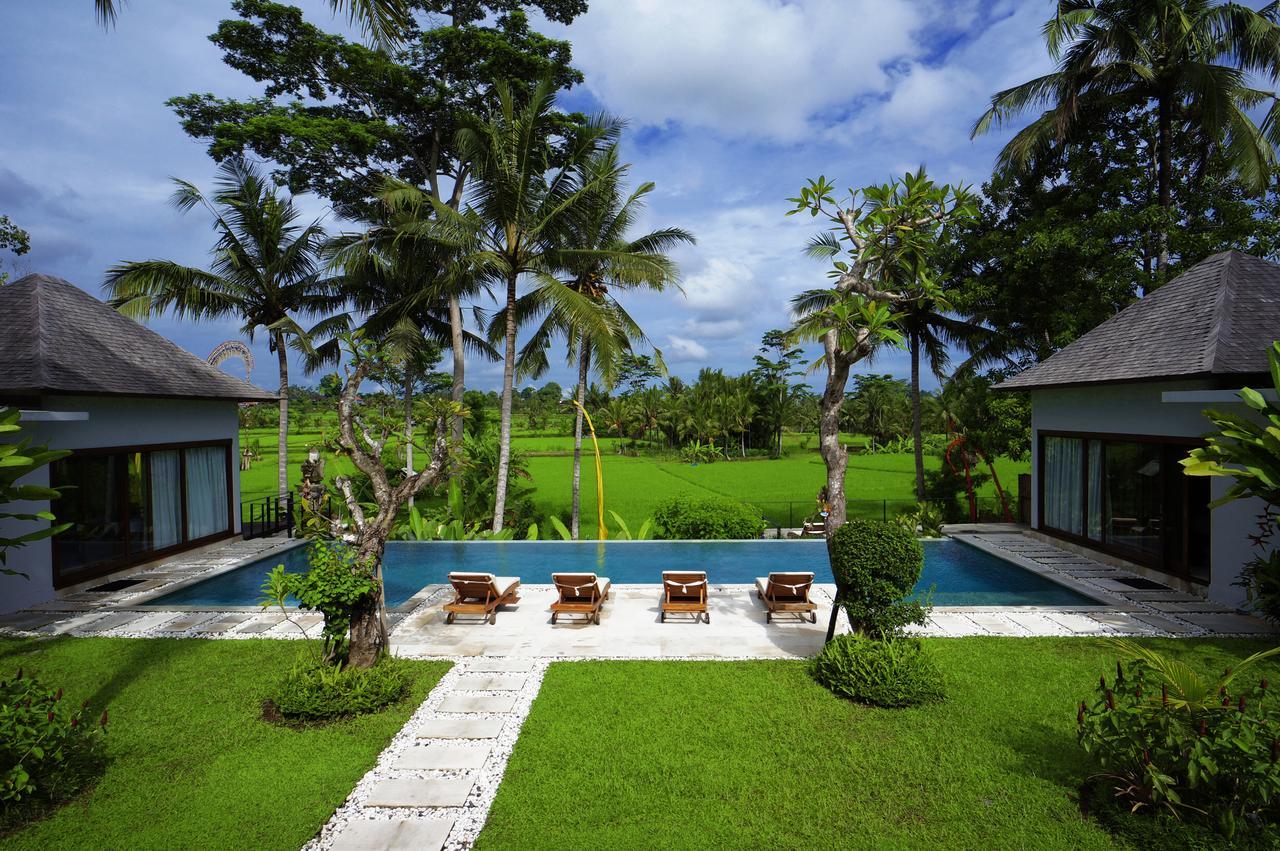 Royal Four Bedroom Pool Villa Rice Field View