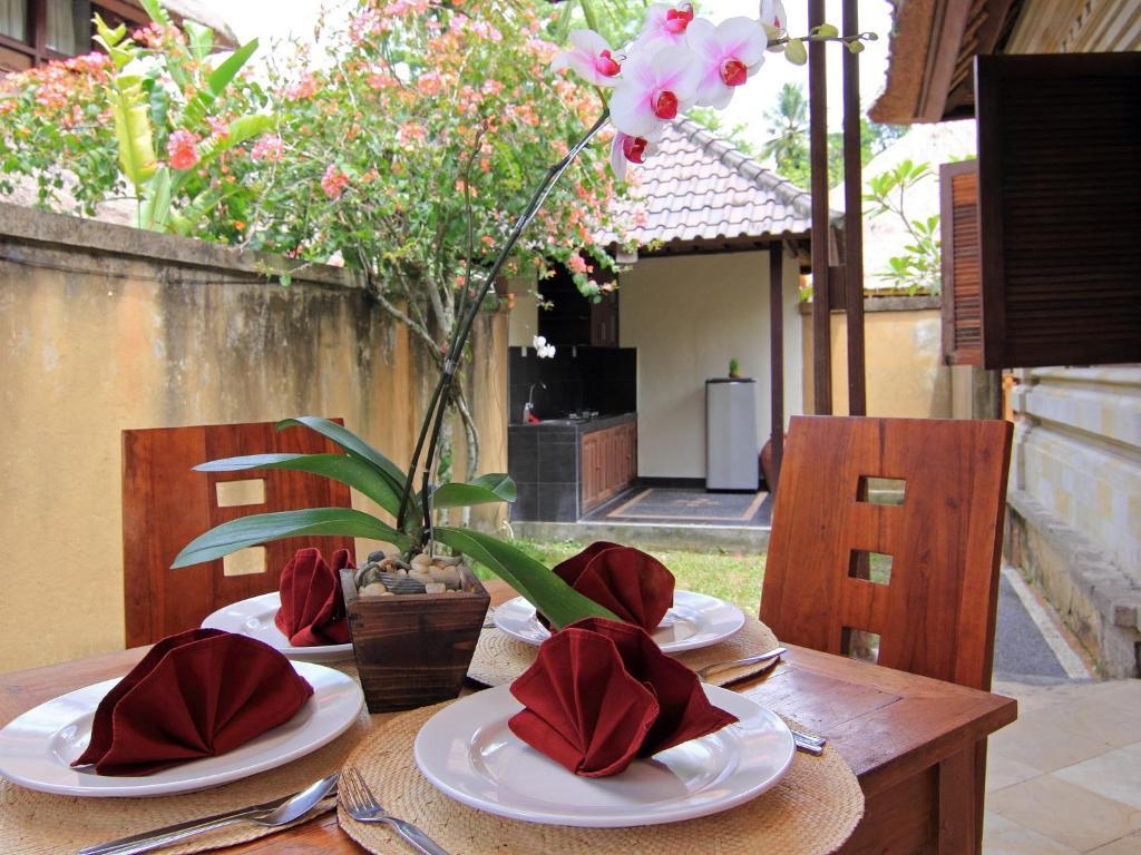Family Bungalow,156359052:JPEG
